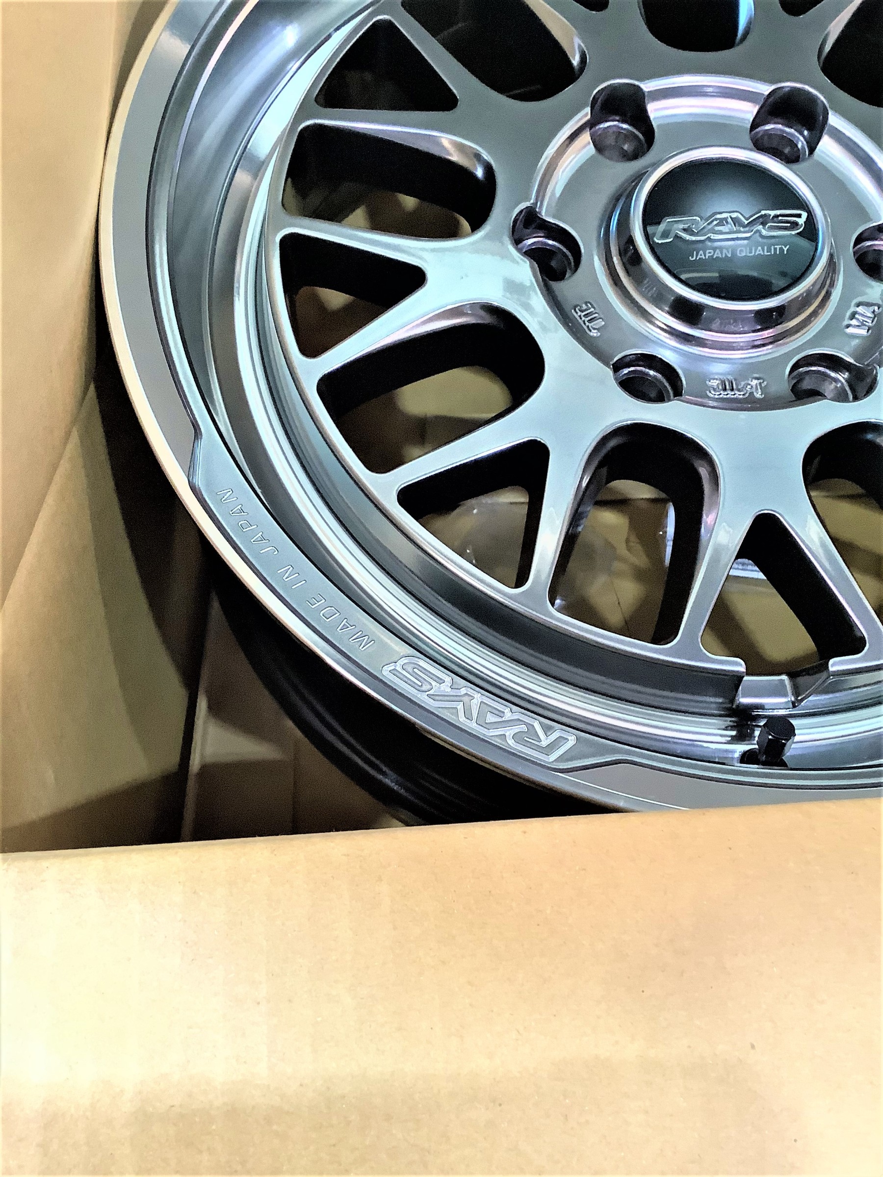 専用　ホイール　② 楽天市場】srixon zx hybrid 950ghneo（タイヤ・ホイール｜車用品