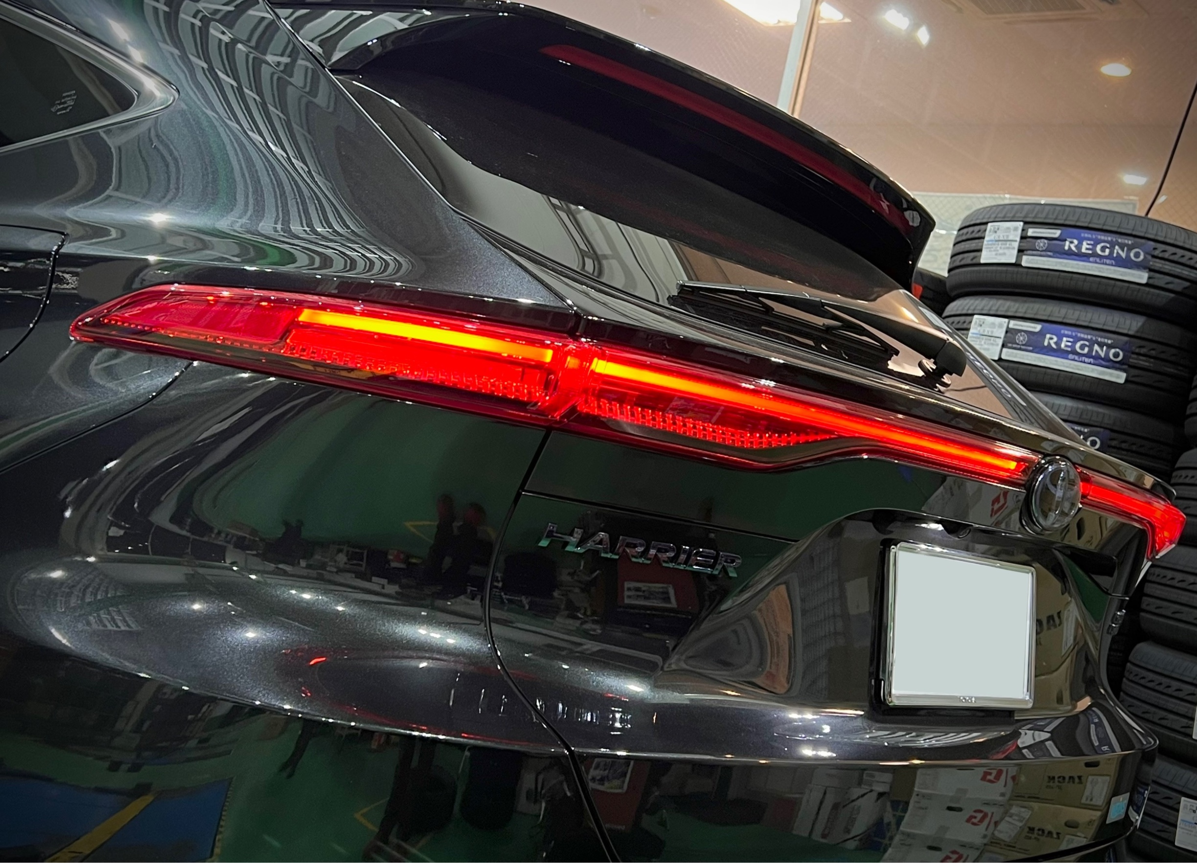 トヨタ ハリアー PHEV・TEIN FLEX Z ・EDFC5 取付。 | 店舗お