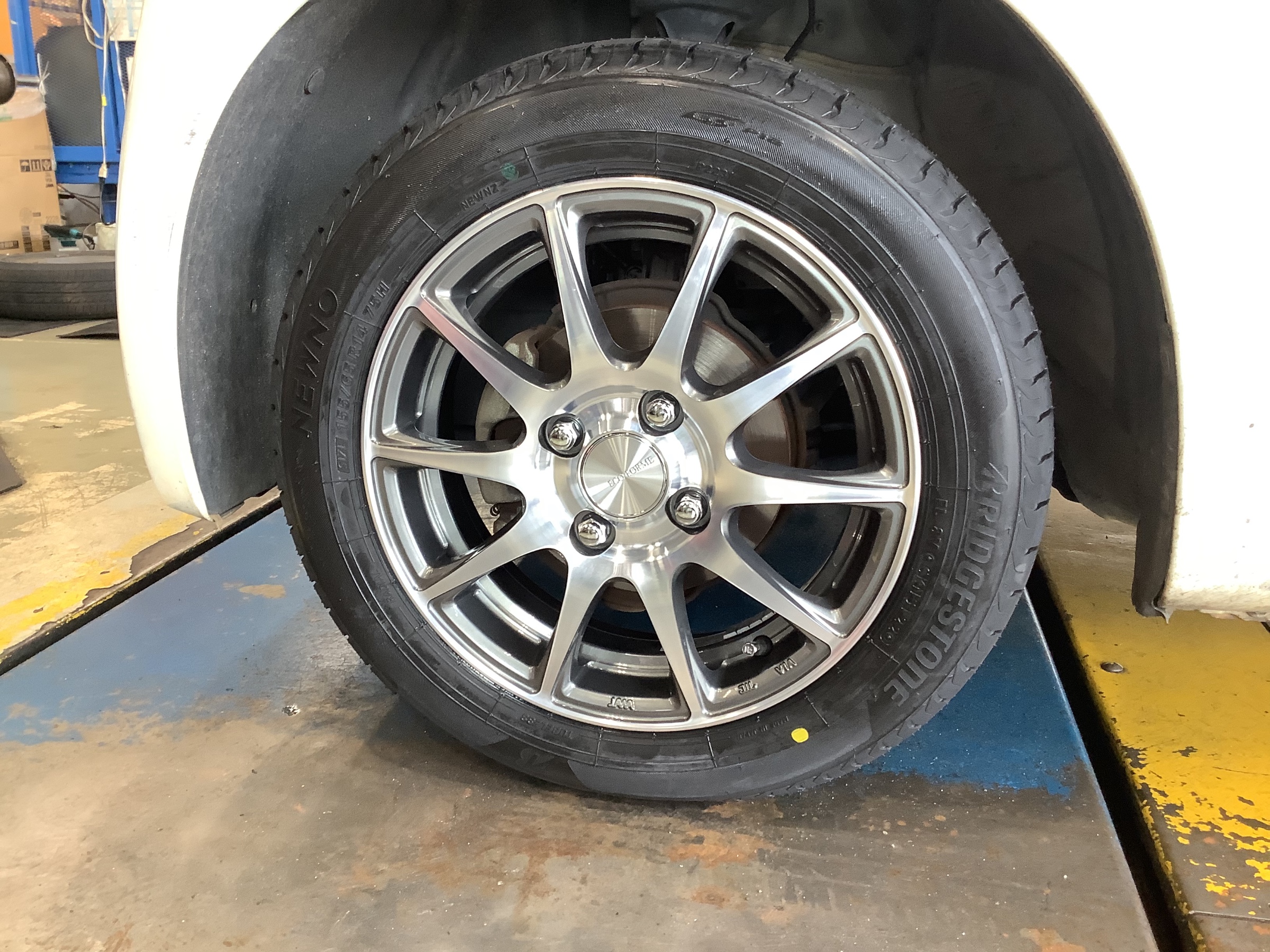 ホンダNシリーズホイールセット 楽天市場】【中古 新品同様】【ホンダ N−BOX 純正 中古
