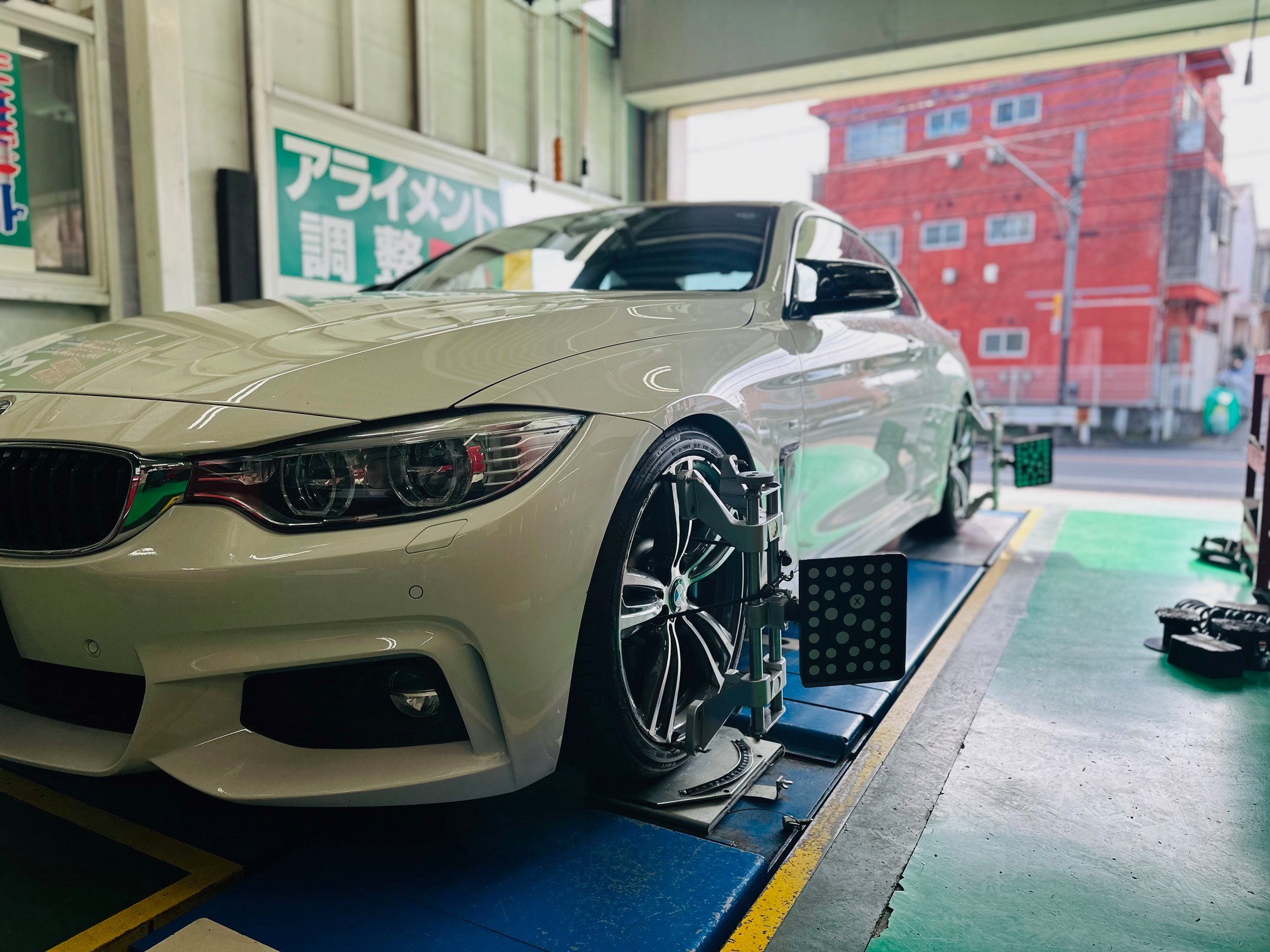 BMW 4シリーズ KW車高調 V1 キャンセラー付き 交換 | 店舗お BMW 4シリーズ KW車高調 V1 キャンセラー付き 交換 | 店舗お