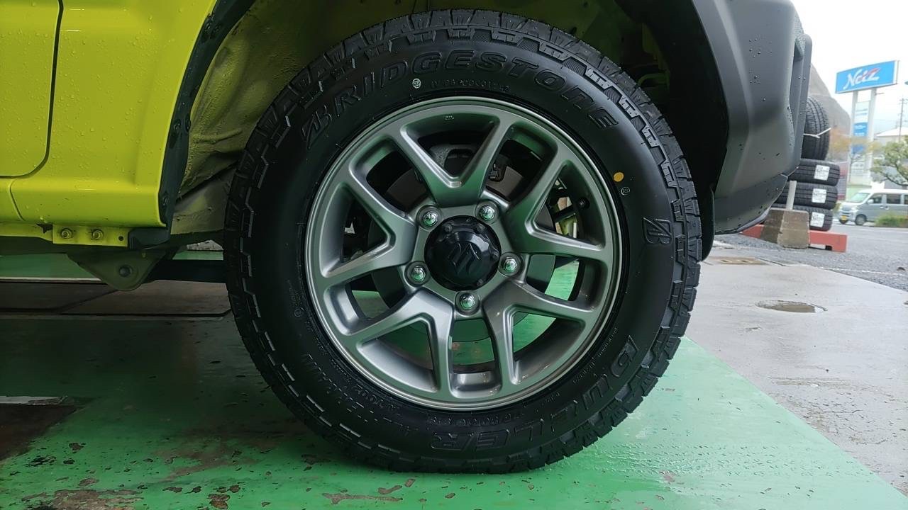 ジムニー BRIDGESTONE DUELER A/T002 取付 | 店舗おススメ情報
