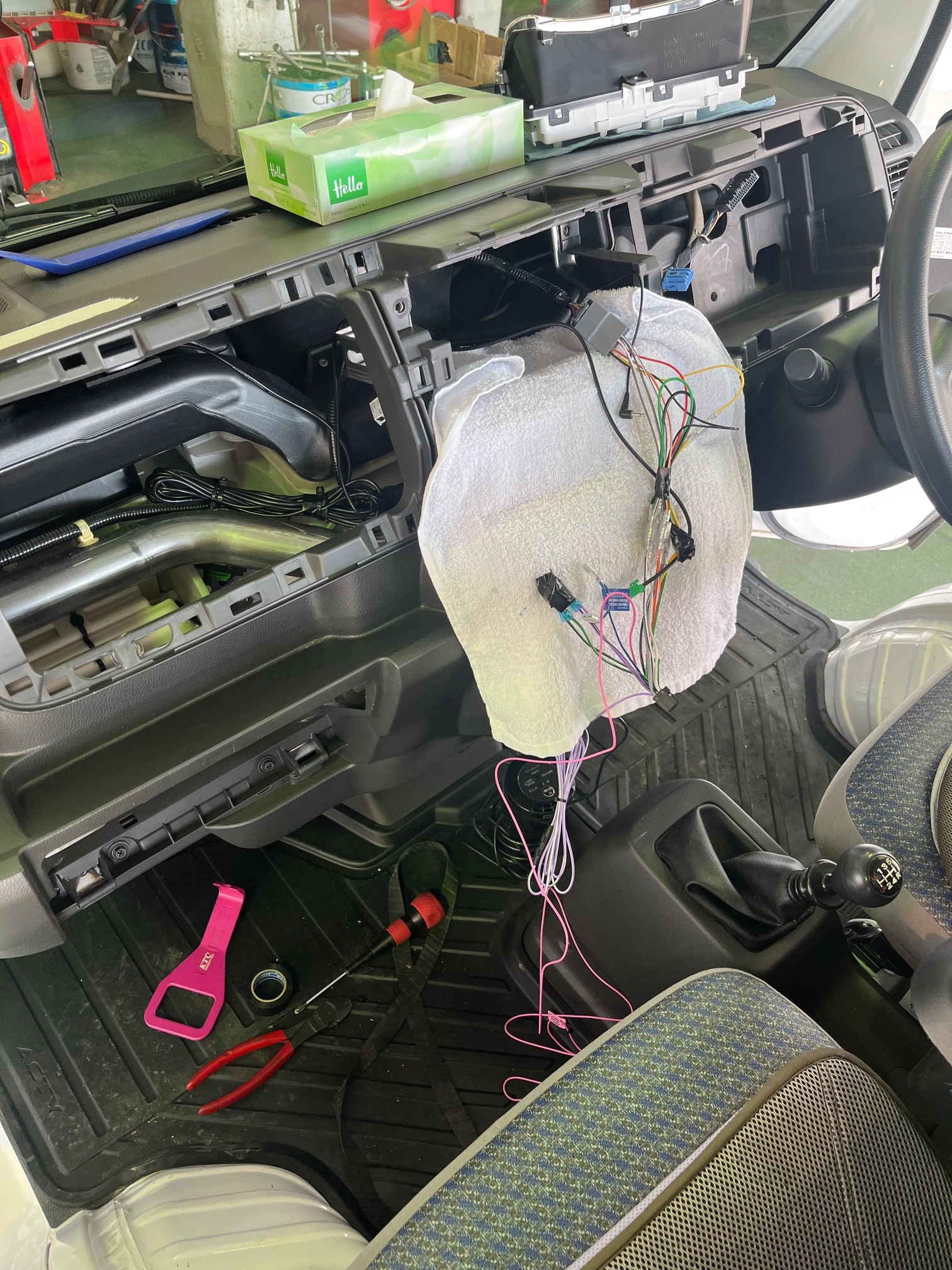 アクティトラックにディスプレイオーディオ取り付け | 店舗お