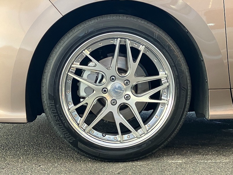 現行アルファード〖WORK GNOSIS CVX〗装着♪♪ ブリヂストン