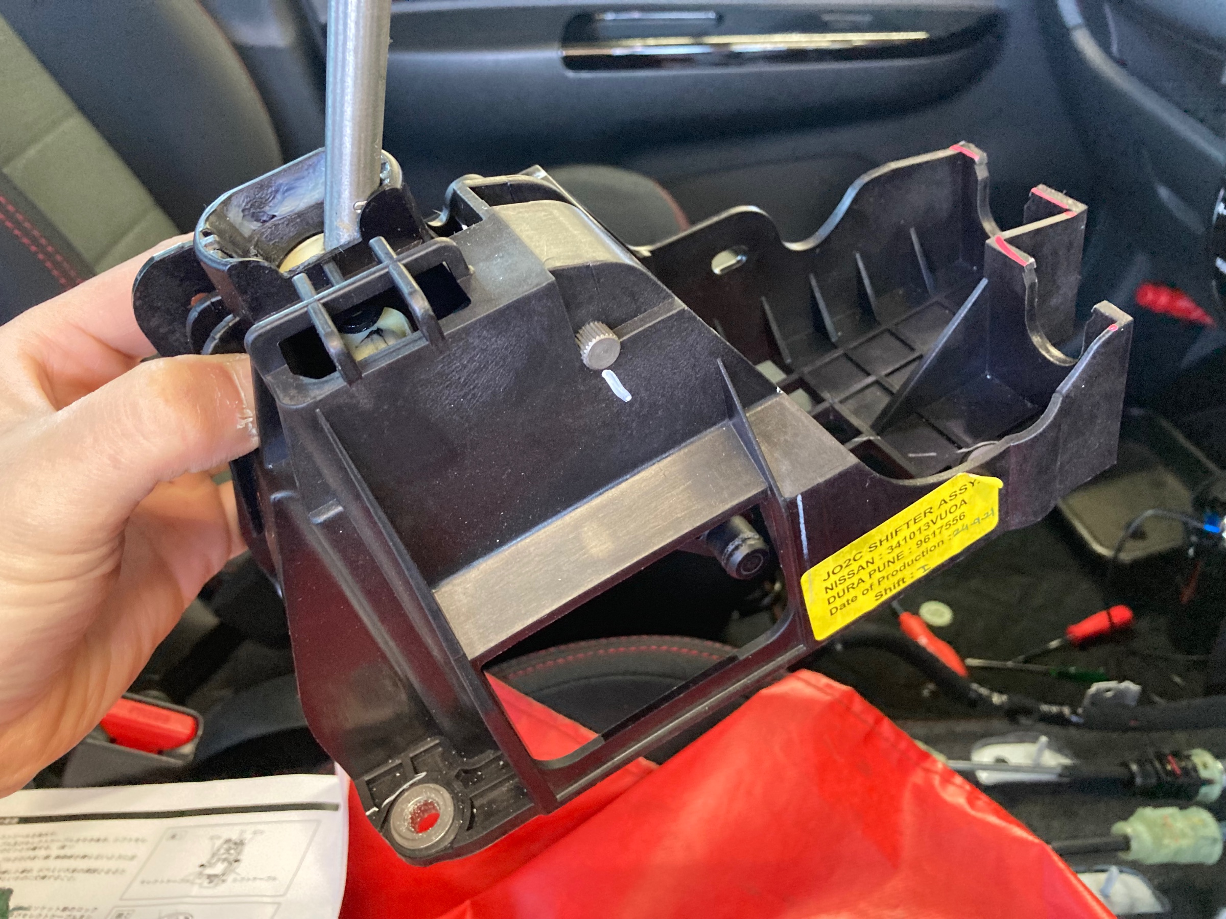 日産・マーチ ニスモS・K13】NISMOクイックシフトのお取り付け