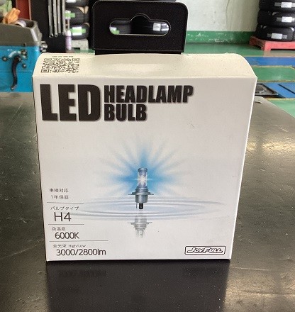 ムーヴキャンバス LEDヘッドライトバルブ交換 | 店舗おススメ