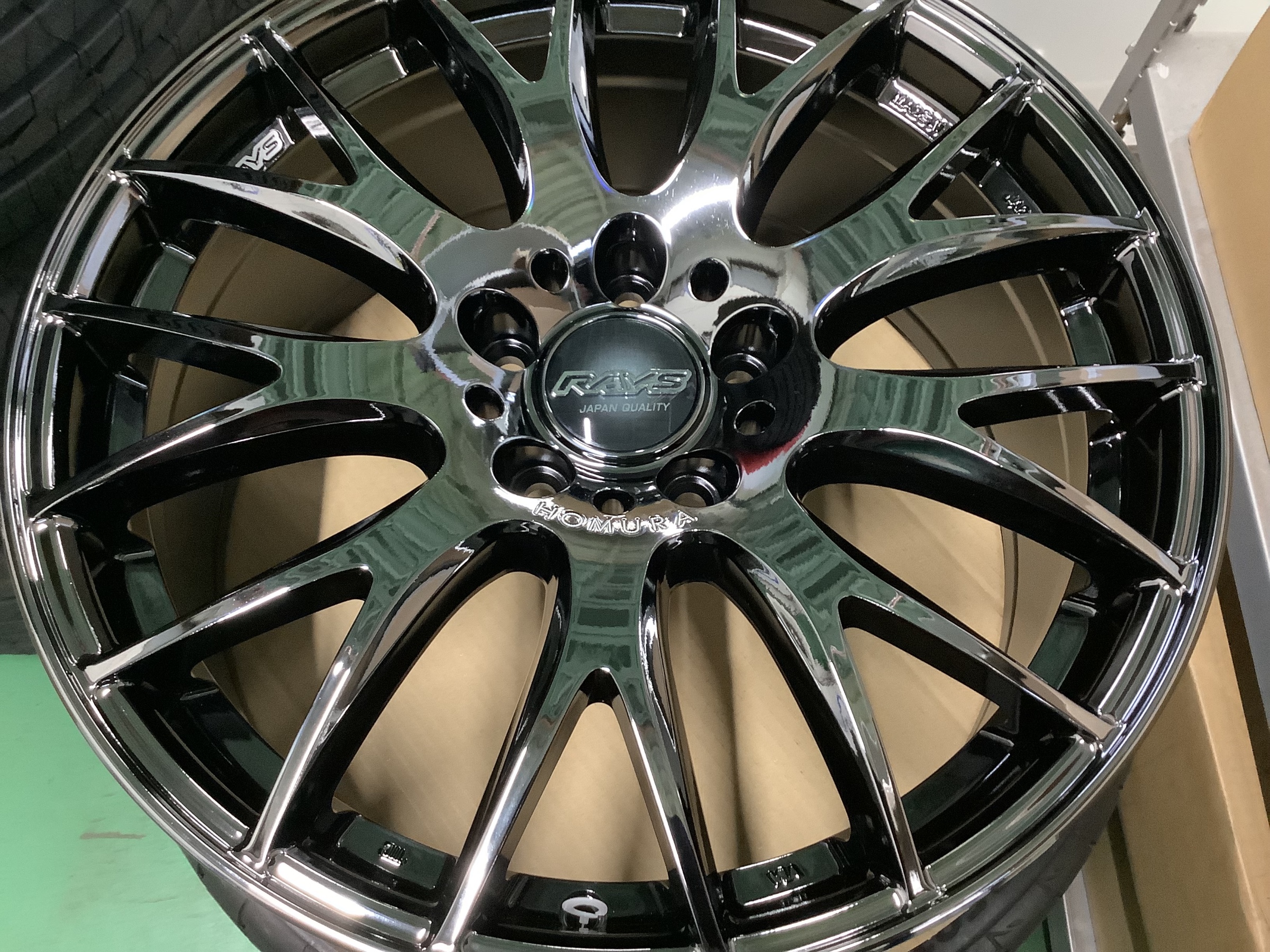 カムリ HOMURA 2X9plus | 店舗おススメ情報 | タイヤ館 名取（宮城県）