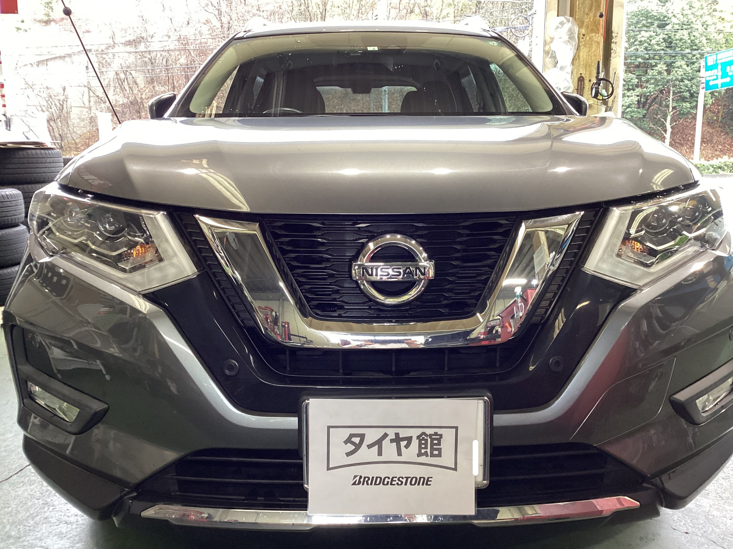 Kazu様送料込　T32 エクストレイル 溝有 DL 225/60R18 車検 流用サイズ バリ溝】ニッサン T32 エクストレイル 純正 18in 7J