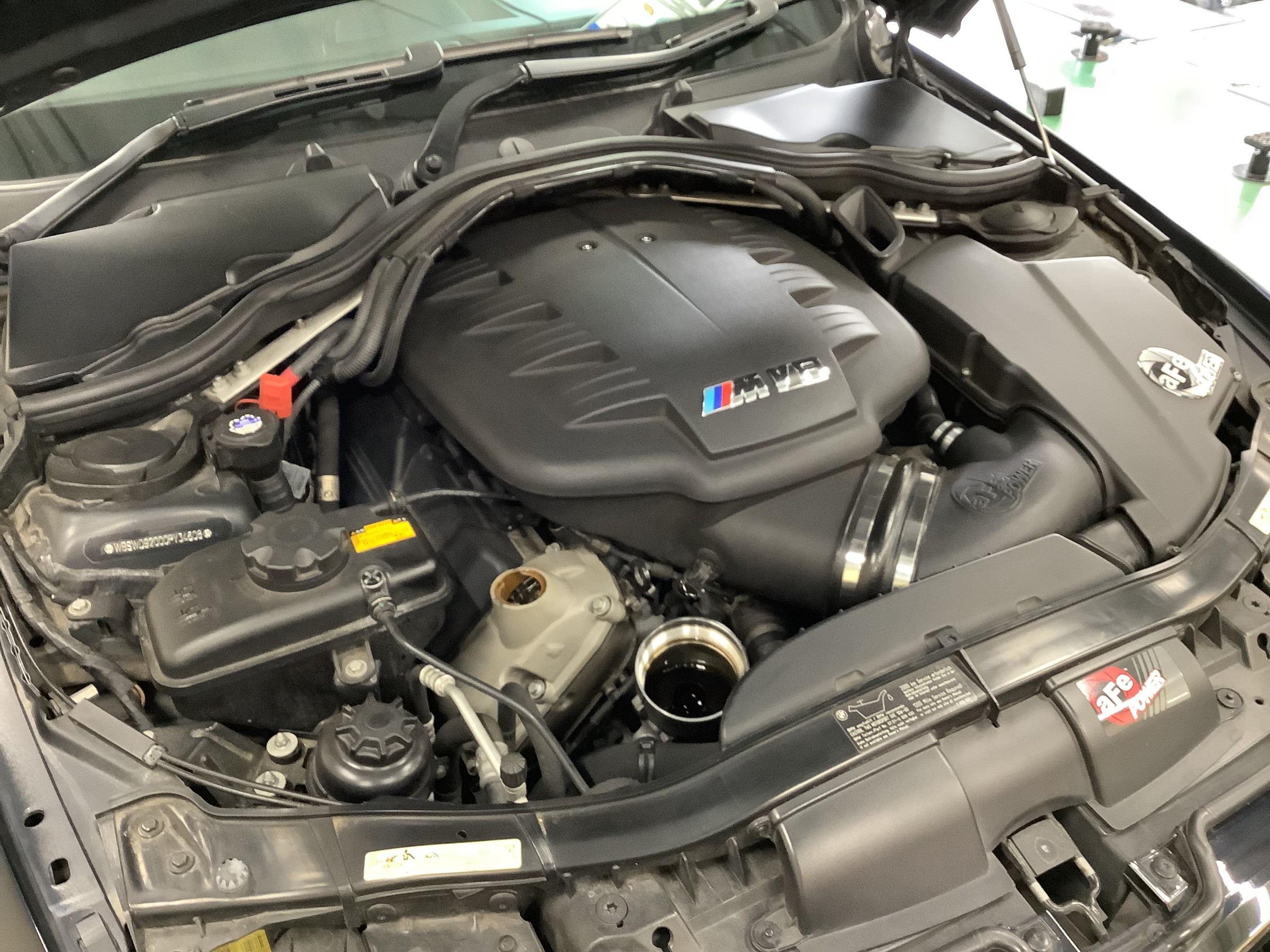 BMW E46 M3 エンジンオイル エレメント交換 | 店舗おススメ情報