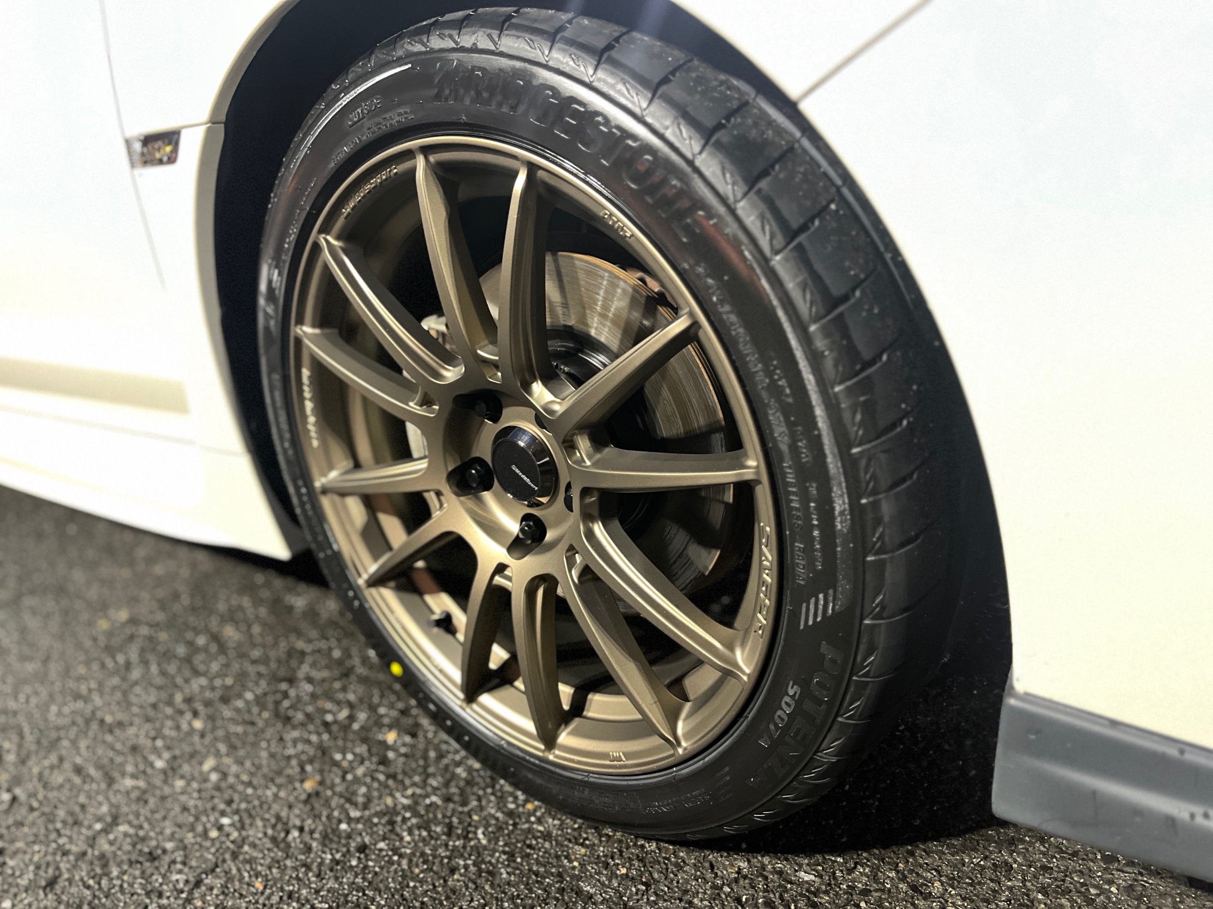 新作！！！新色！！ウェッズスポーツSA62R見てください