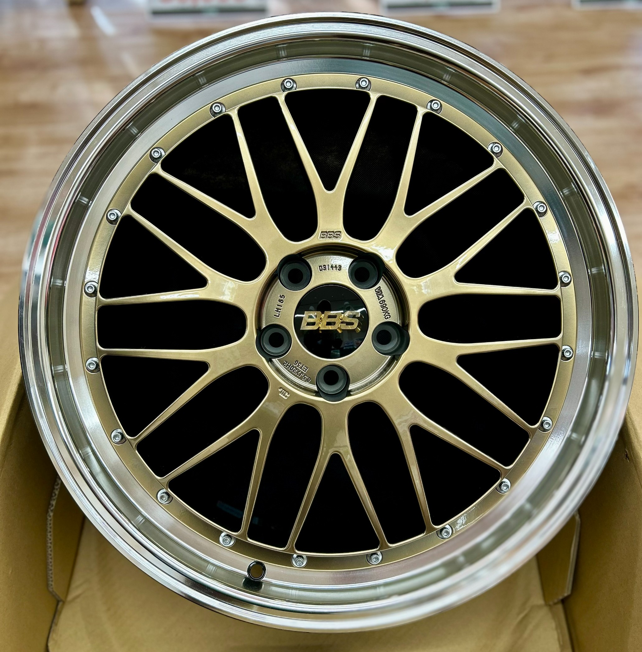 2025年最新】Yahoo!オークション -bbs lm 19インチ(タイヤ