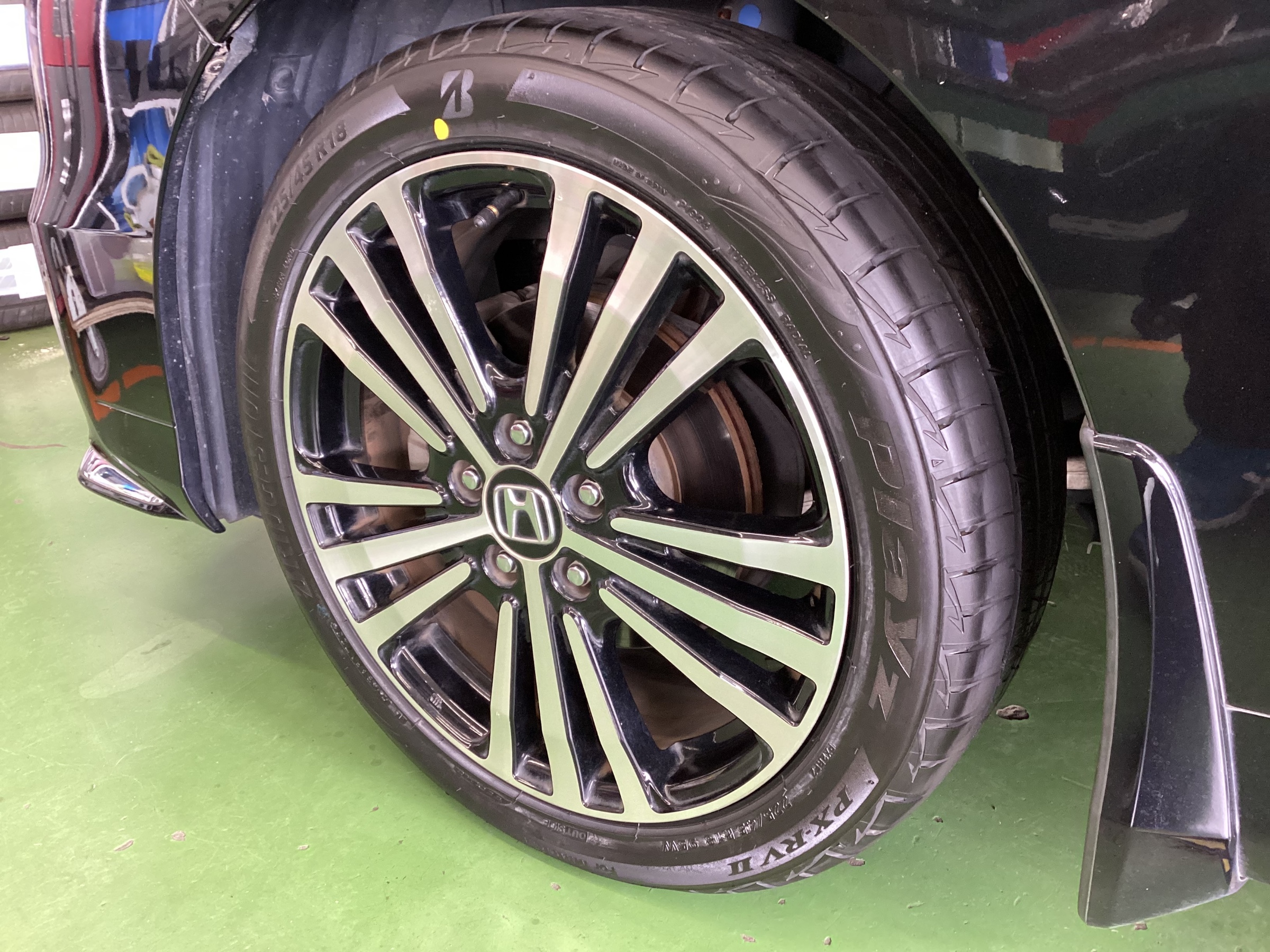 HONDA オデッセイアブソルート専用タイヤ HONDA (ホンダ) ODYSSEY (オデッセイ) HYBRID (ハイブリッド) Absolute
