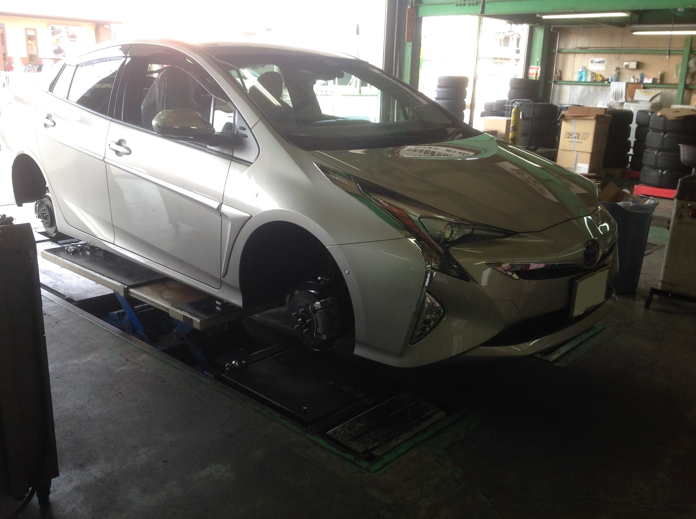 Zvw50プリウス Tpms タイヤ空気圧モニタリングシステム 取り付け トヨタ プリウス メンテナンス商品 パーツ取付 各種用品取付 技術サービスブログ タイヤ館 鎌ヶ谷 千葉県のタイヤ カー用品ショップ タイヤからはじまる トータルカーメンテナンス タイヤ館