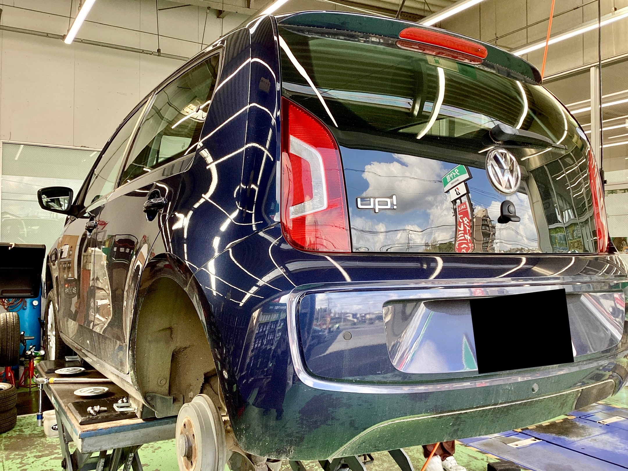 VW up! タイヤ交換 | 店舗おススメ情報 | タイヤ館 取手(茨城県) VW up! タイヤ交換 | 店舗おススメ情報 | タイヤ館 取手(茨城県)