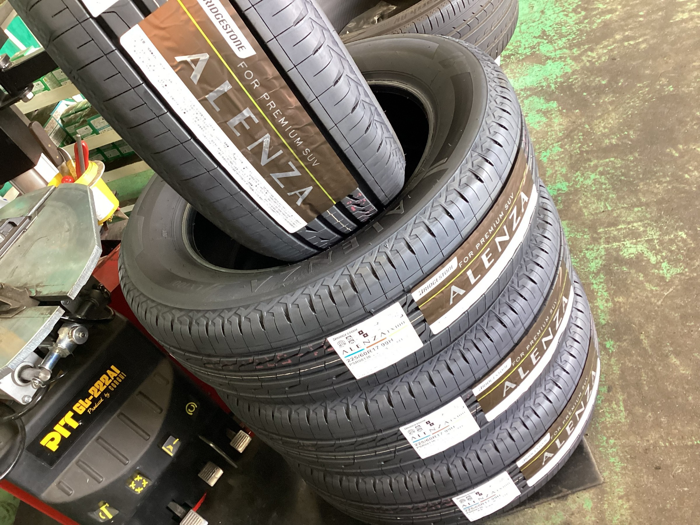 ALENZA　LX100　225/60R17 99H