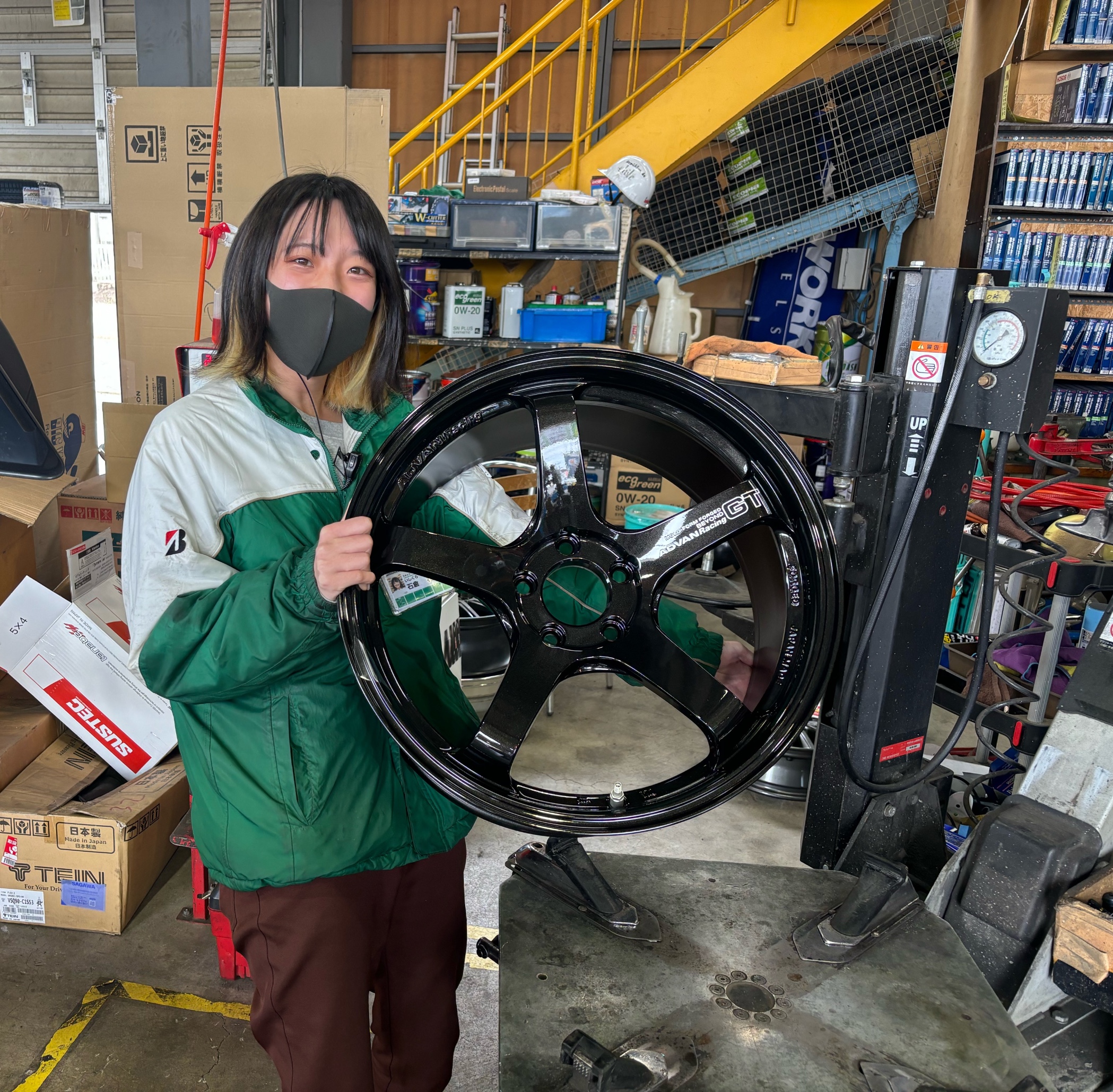 日産 RZ34 フェアレディ ホイール | 店舗おススメ情報 | タイヤ館