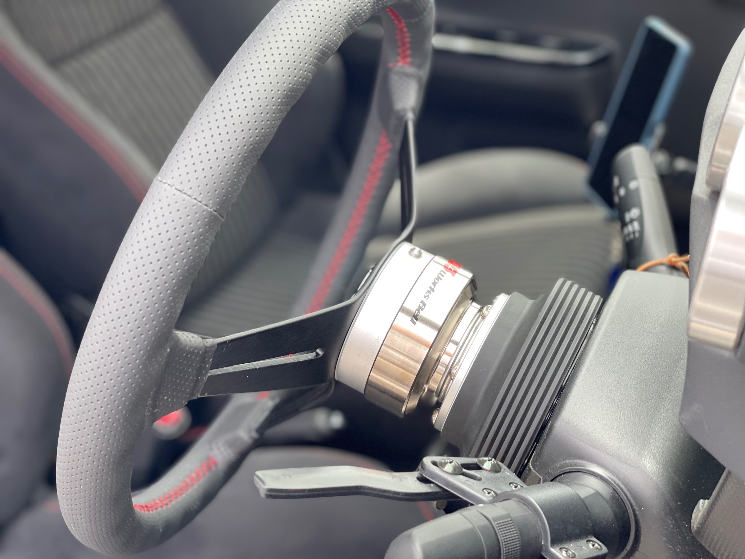 タイヤ館 NARDI SPORTS TYPE ラリー パンチングレザー ディープコーンタイプ N755 ナルディ