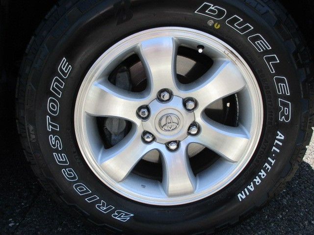 今年の新商品 デューラーA/T002 120系プラドへ装着させて頂き