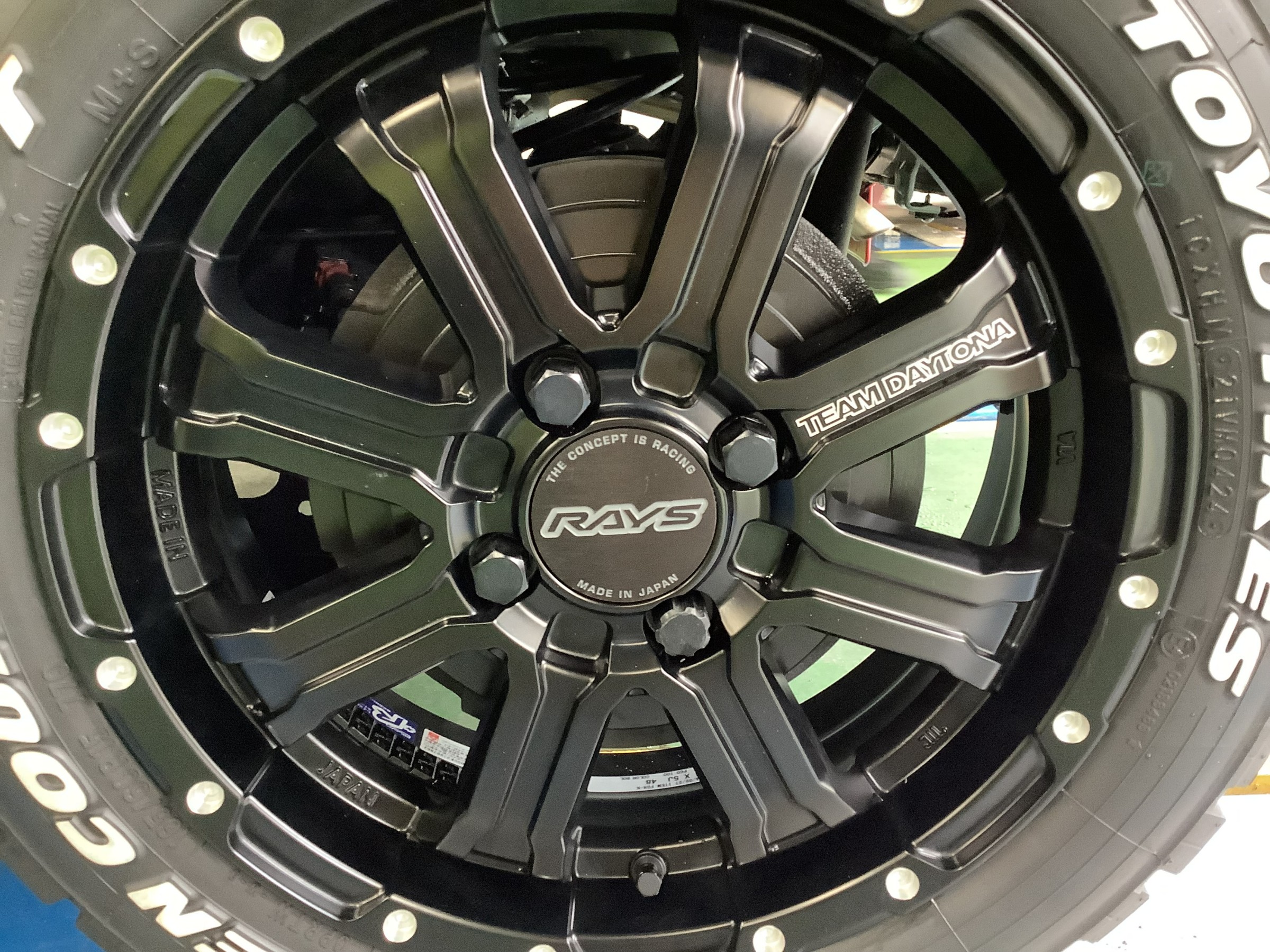 デリカミニ ホイール交換 デイトナ FDX-K ホイールコーティング