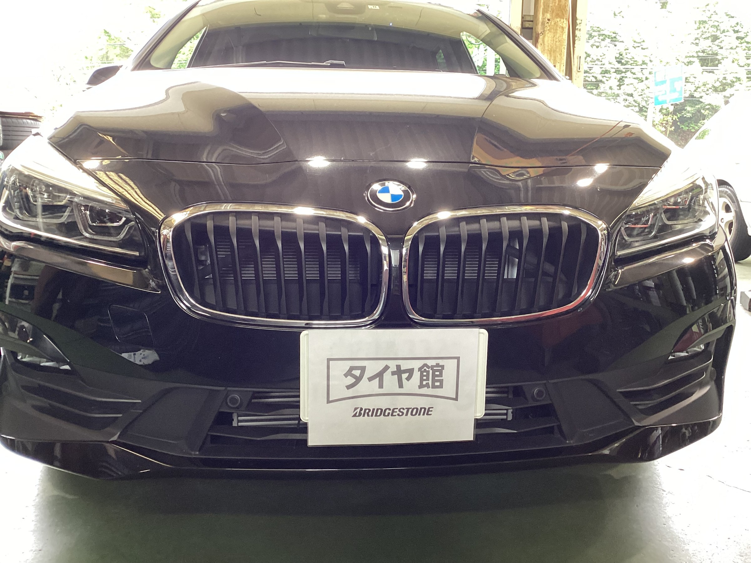 BMW 2シリーズ 218i ランフラット(RFT)へタイヤ交換 BMW 2シリーズ 218i ランフラット(RFT)へタイヤ交換