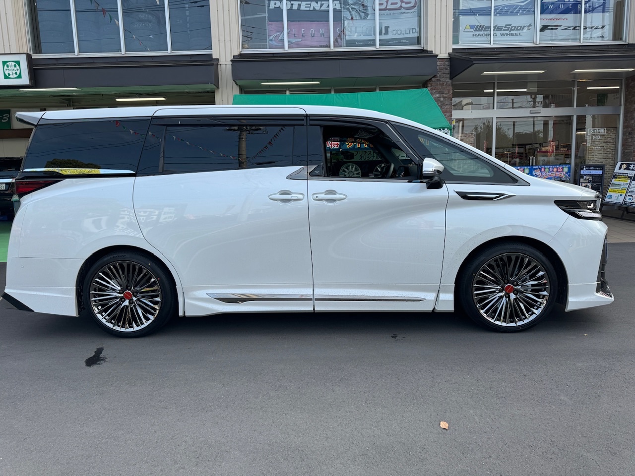 WALD】ヴァルドジェニュインラインF001 21インチアルヴェルトヨタ