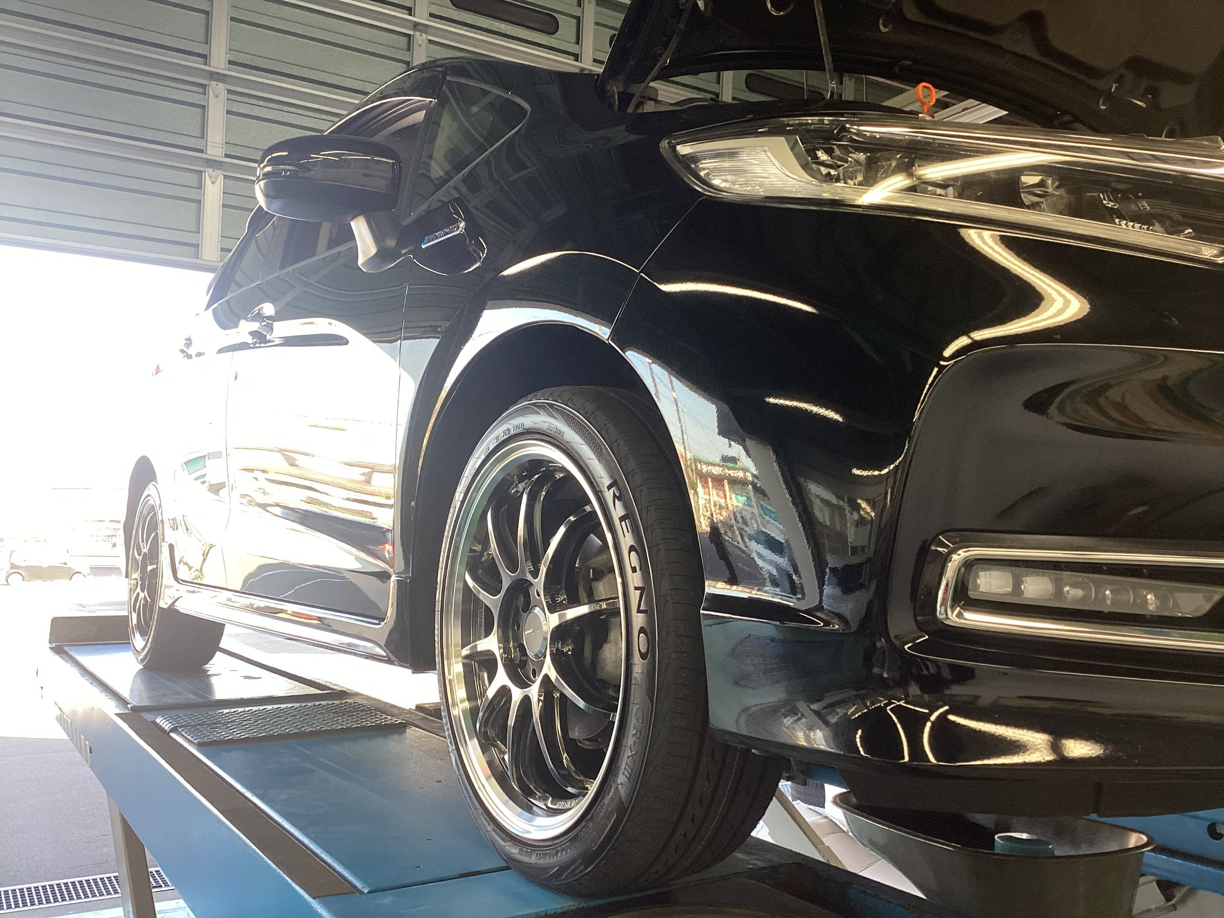 ☆HONDA シャトルハイブリッド☆REGNO GR-XⅢ＆ワーク