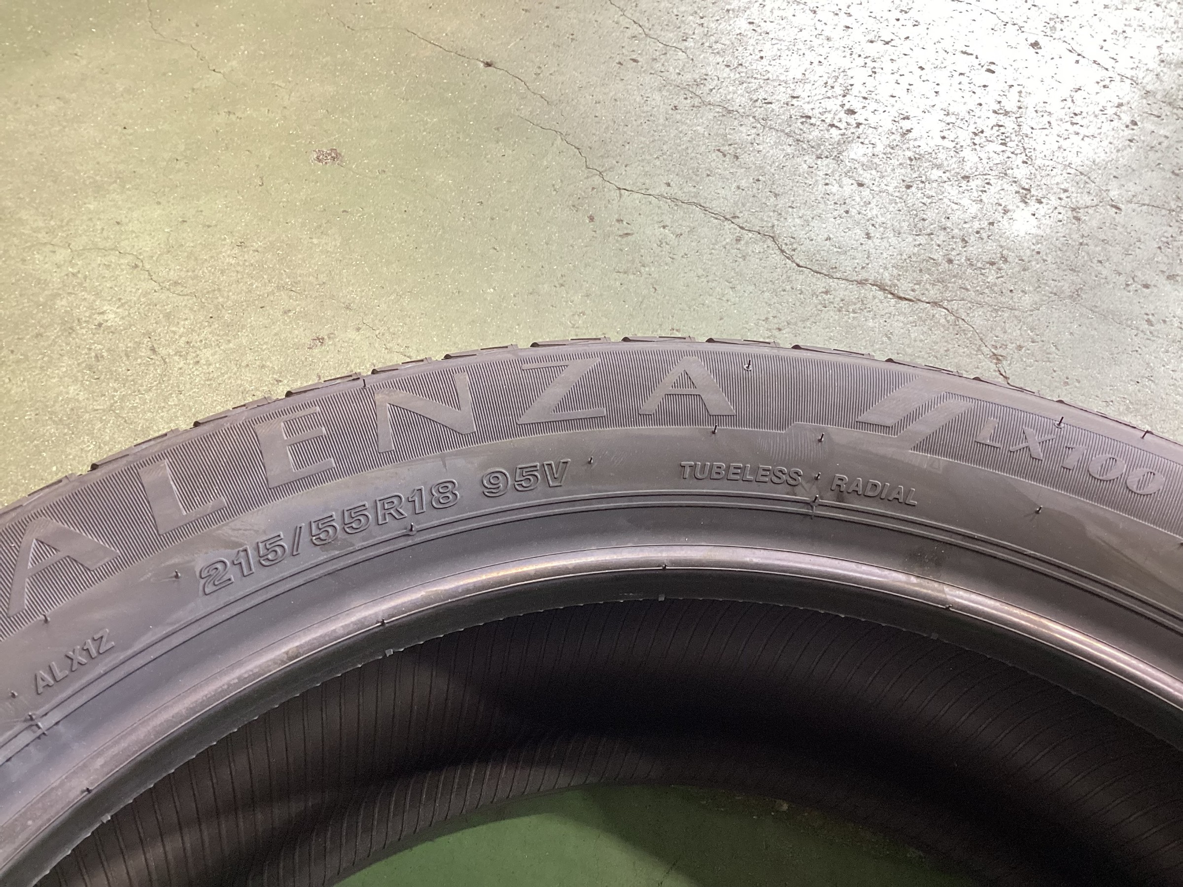 マツダ　CX-30　アレンザLX100へタイヤ交換タイヤ館五日市