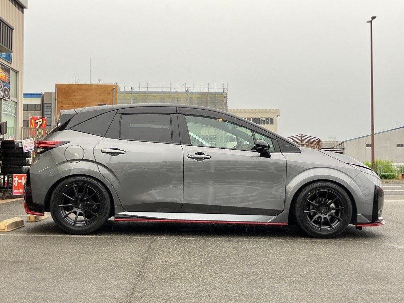 日産 ノートオーラ ニスモにポテンザタイヤ・ホイールセット装着