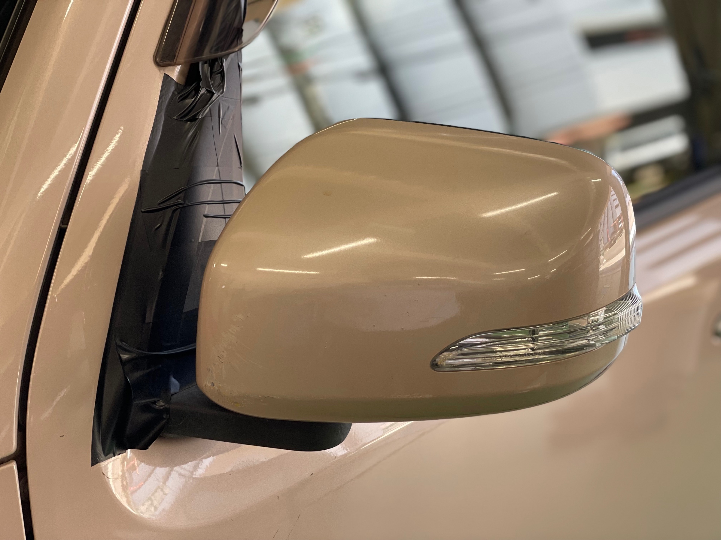 タイヤ館　ダイハツ ミラココア L675S　ドアミラー交換