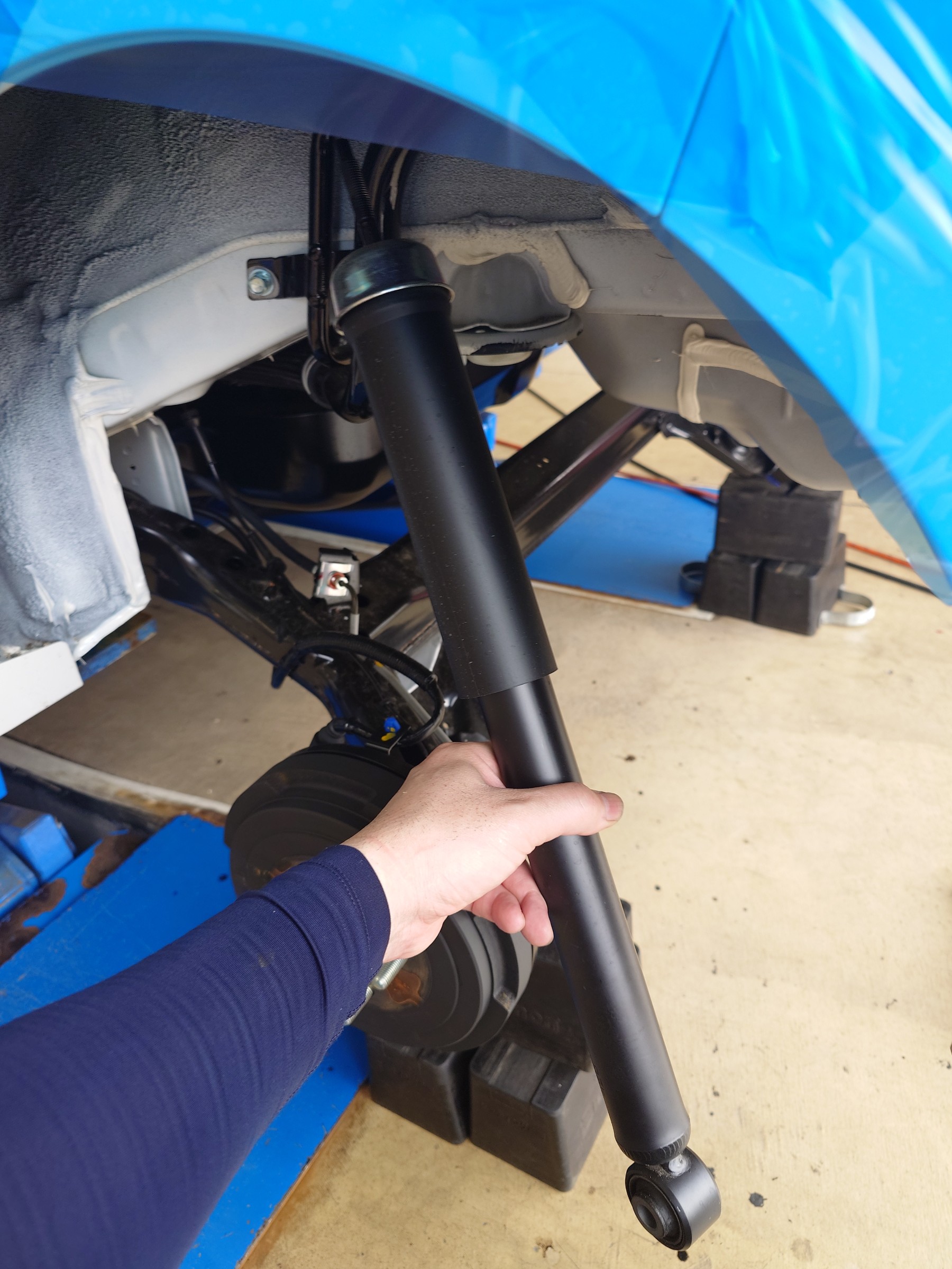 ニッサン デイズ ハイウェイスター(B45W) 車高調取付 BLITZ