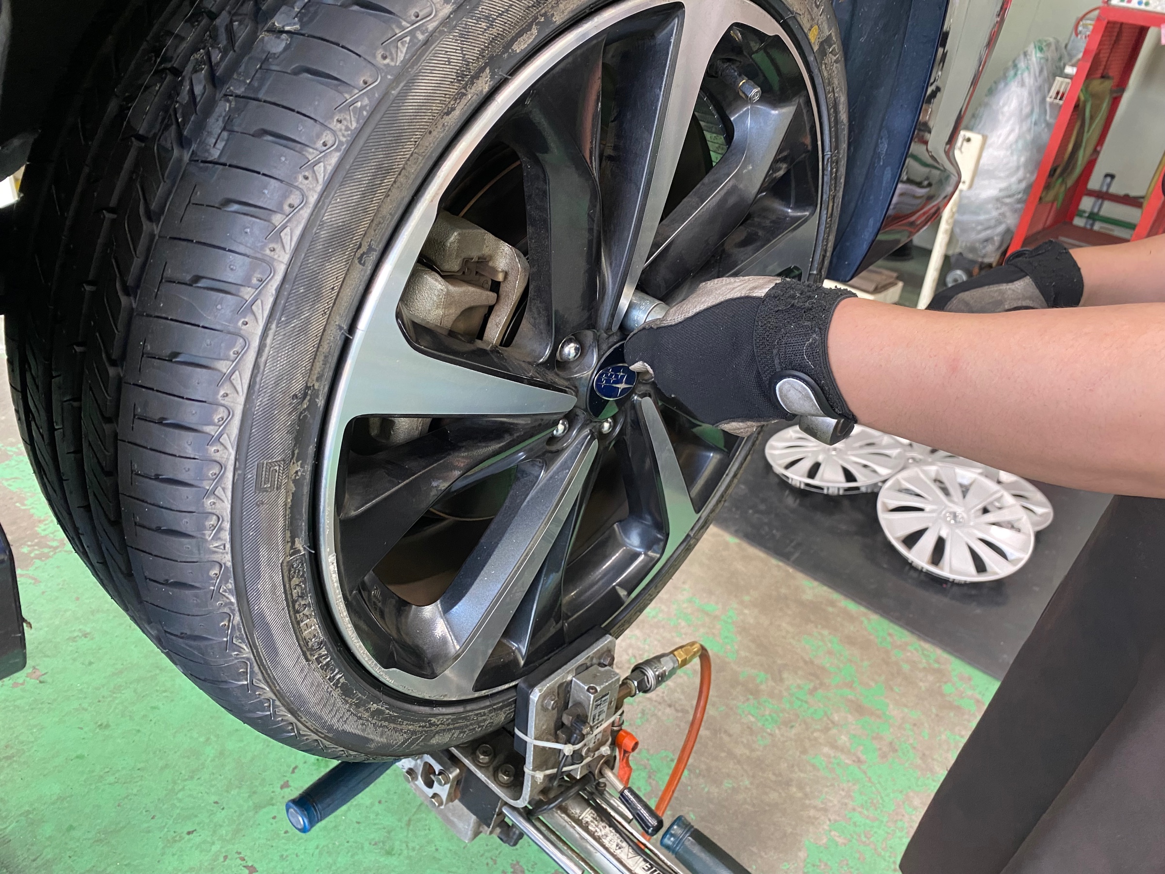 ブリヂストン　タイヤ館下松　タイヤ交換　アルミホイール　オイル交換　バッテリー交換　ワイパー交換　エアコンフィルター交換　アライメント調整　国産車　輸入車　下松市　周南市　徳山　柳井　熊毛　光　玖珂　周東　履き替え　付け替え　脱着