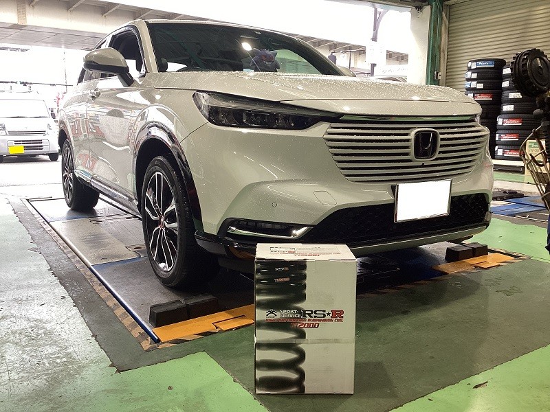 値下げ！RS-R Ti2000 ダウンサスヴェゼルハイブリッドRU4