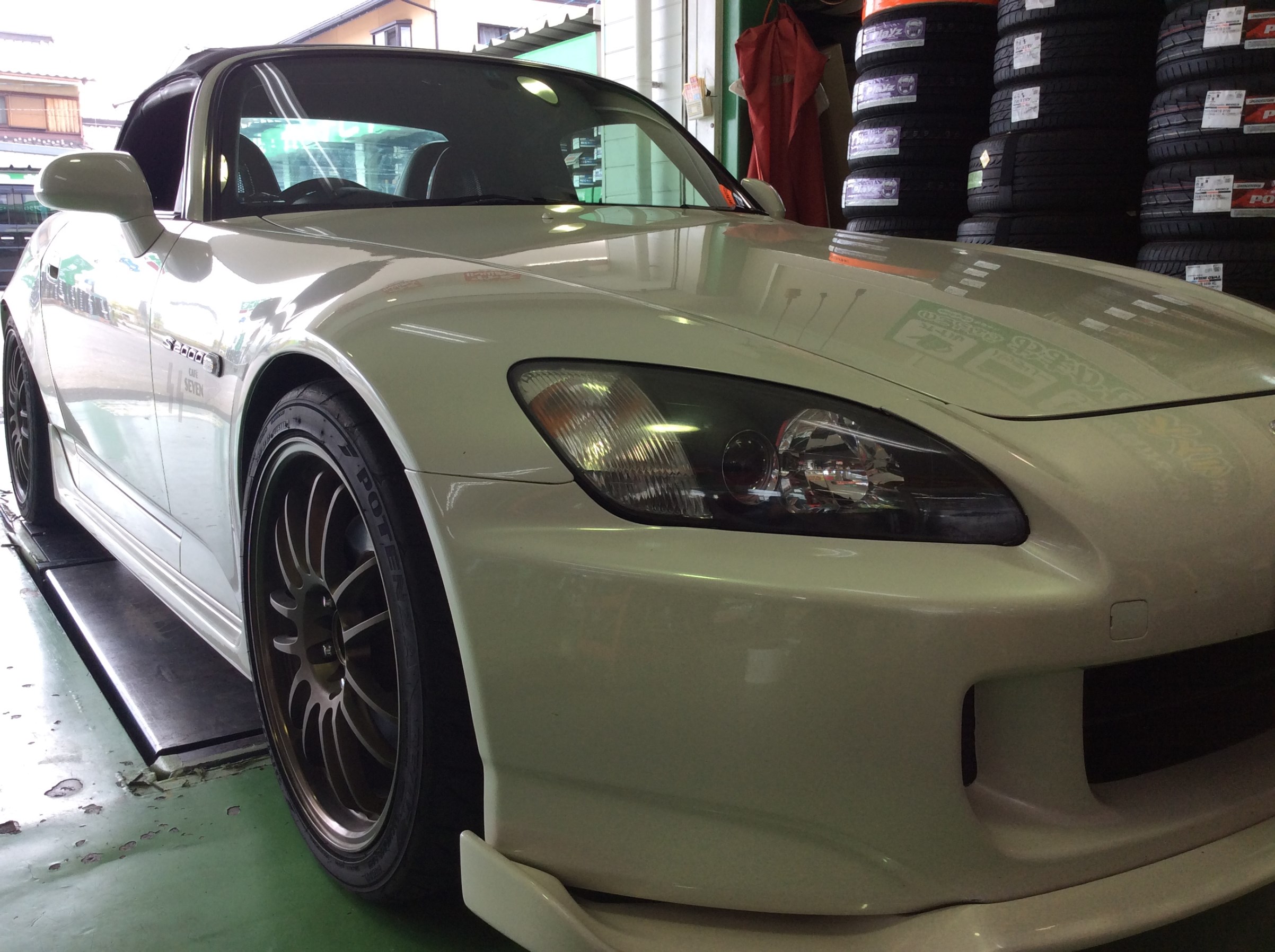 S2000にテイン車高調取り付け | 店舗おススメ情報 | タイヤ館