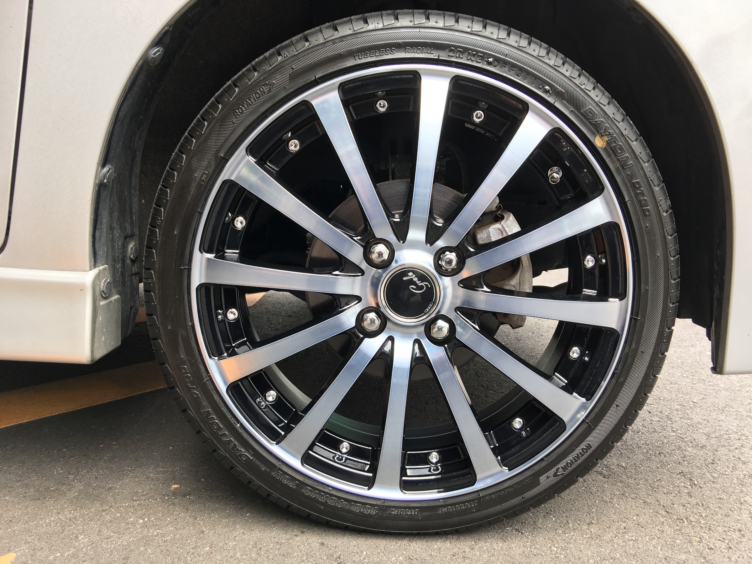 日産ルークス 16インチホイールセット取り付け | 店舗おススメ情報 