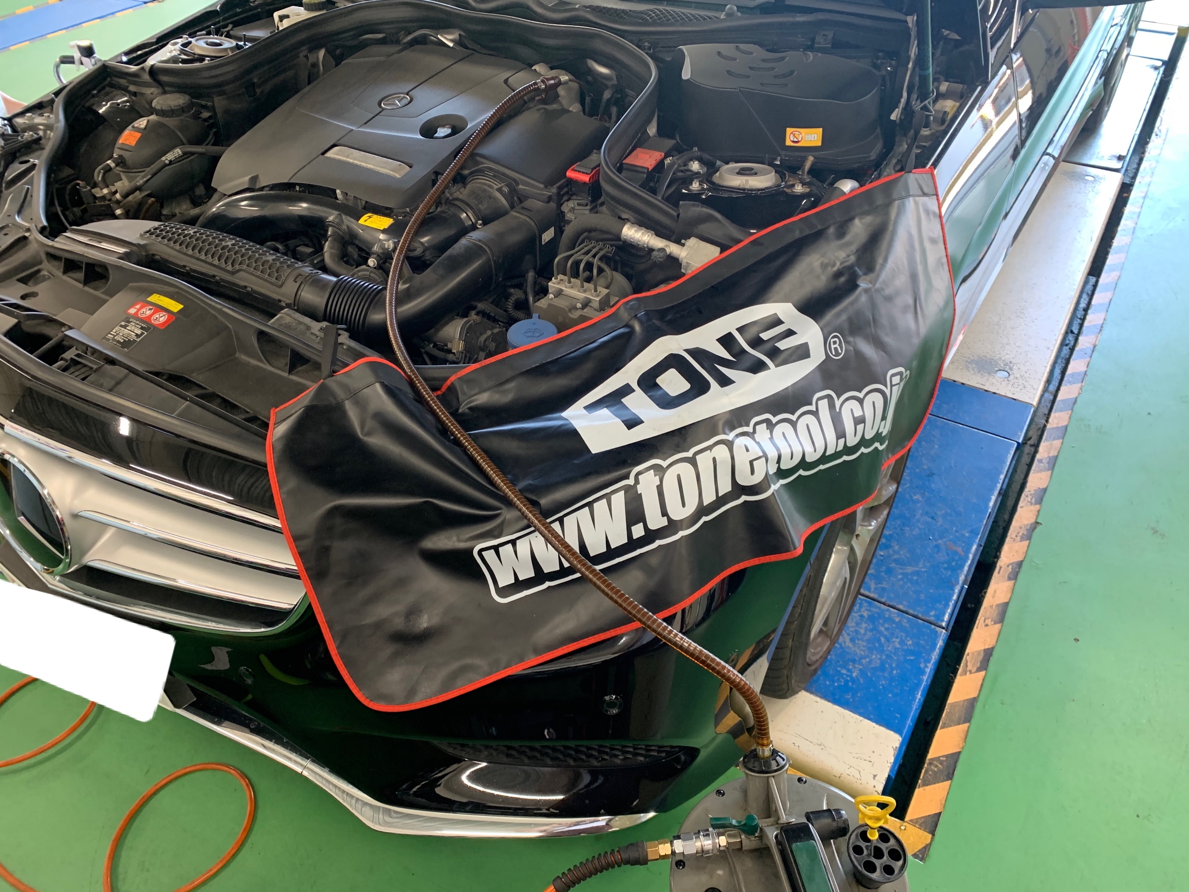 外車.Rロイス.ベントレ-Mベンツ.フエラリ-等エンジンメンテナンス 外車.Rロイス.ベントレ-Mベンツ.フエラリ-等エンジンメンテナンス