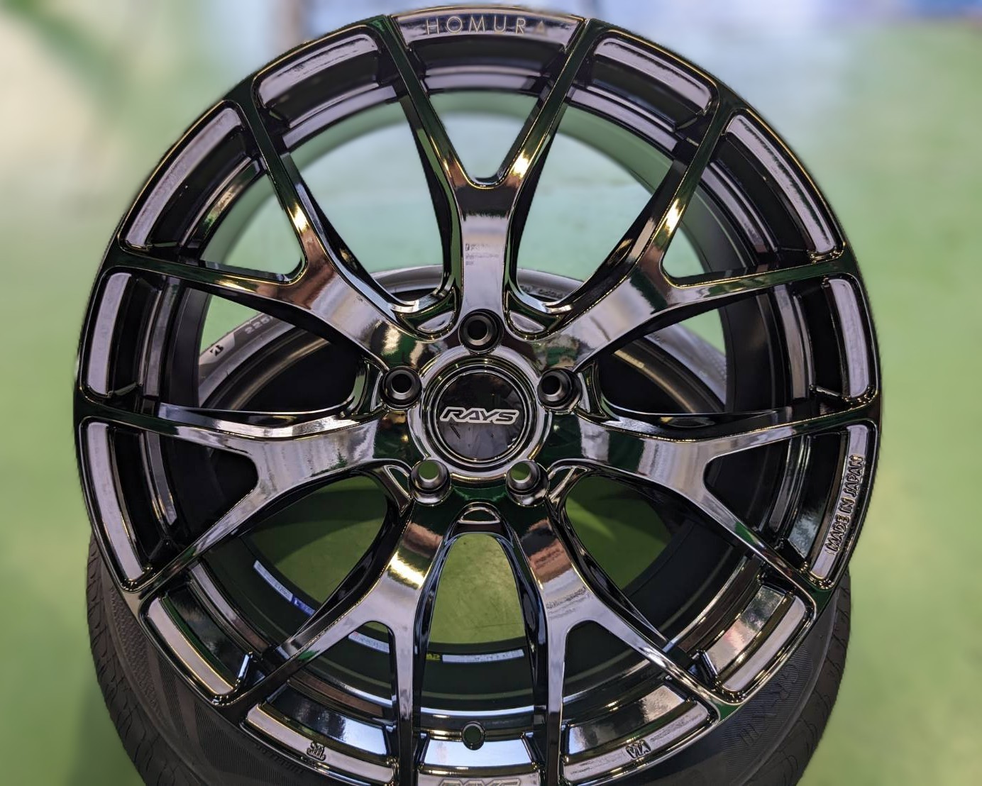 新型60系プリウスを新車からアップデート!!! 【RAYS HOMURA
