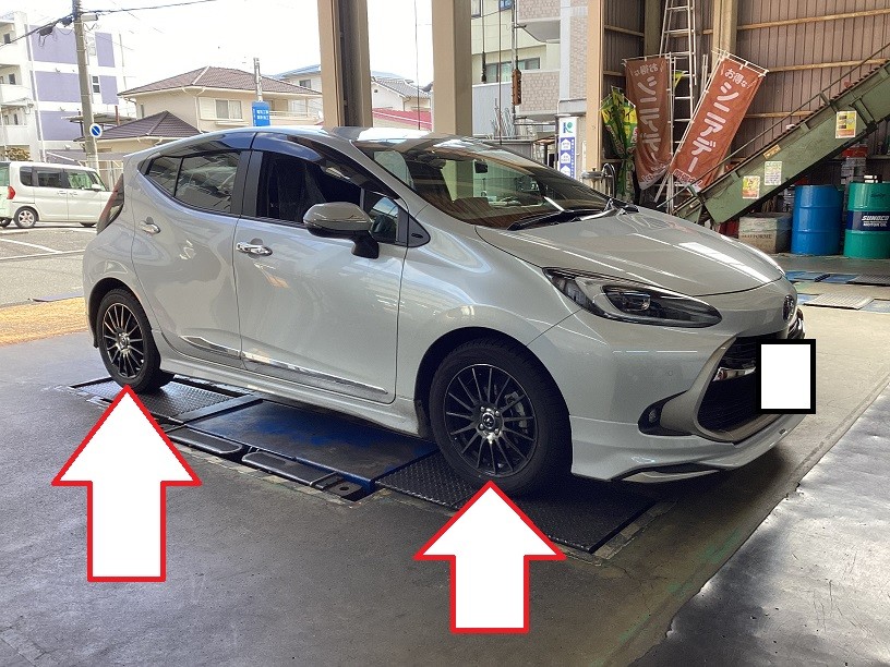 トヨタ　アクア　BBS　RG-F　１６インチ取付 タイヤ館三原