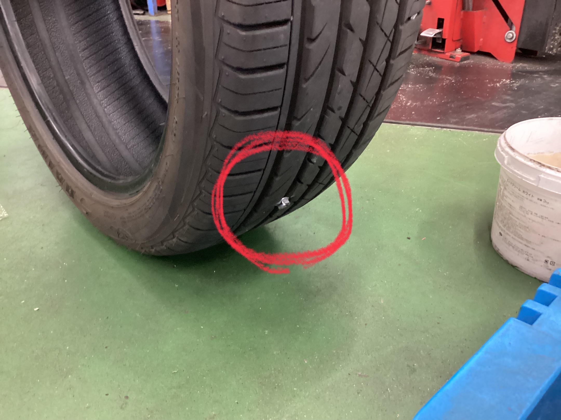 皆様の車大丈夫でしょうか！？パンク修理のご紹介！ | 店舗おススメ