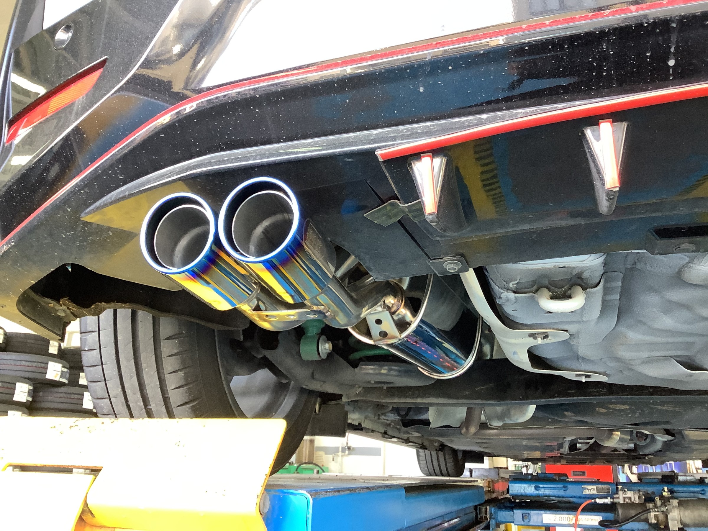 ノート オーラ ニスモ FE13 柿本マフラー | 店舗おススメ情報 | タイヤ