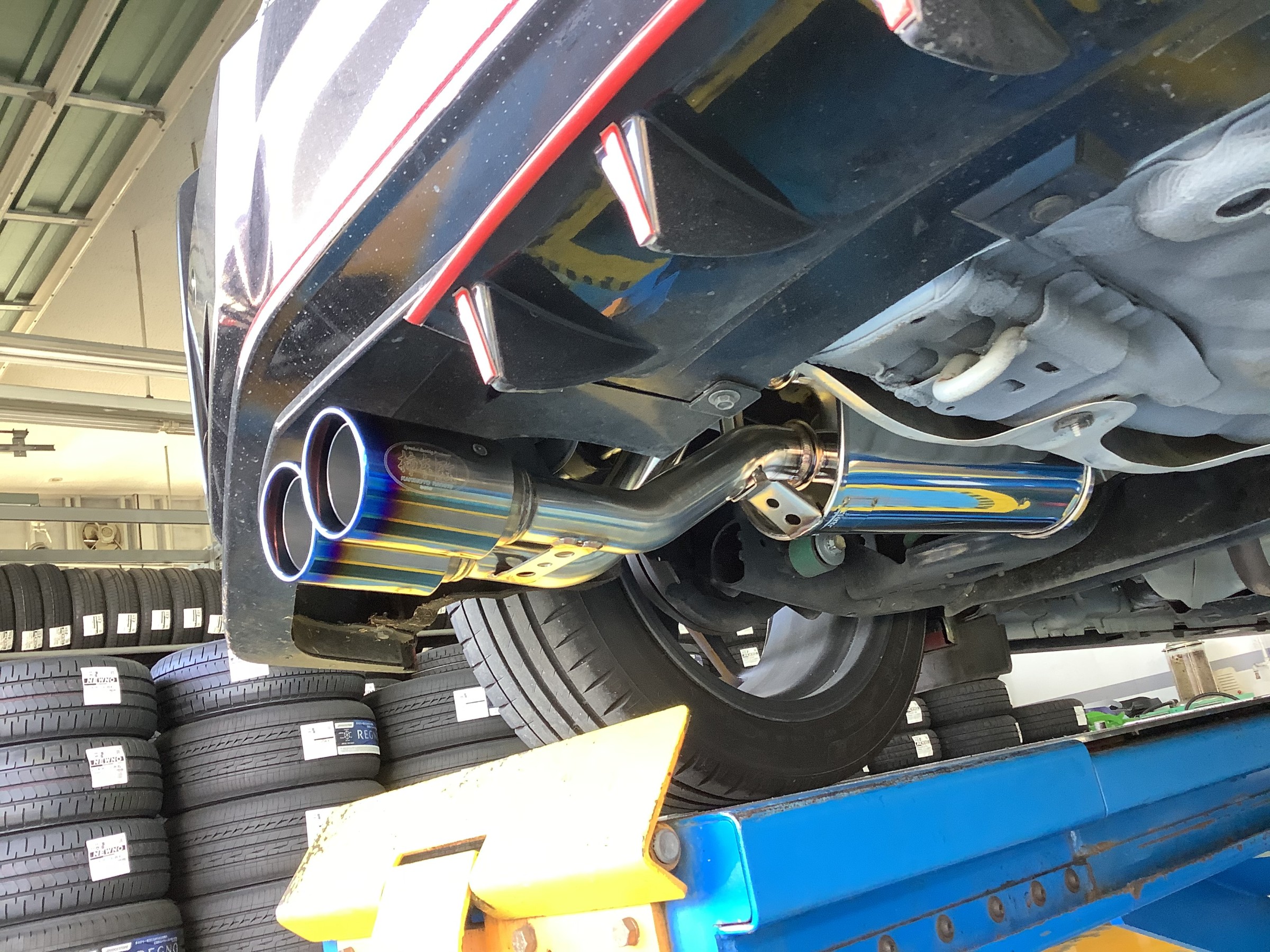 ノート オーラ ニスモ FE13 柿本マフラー | 店舗おススメ情報 | タイヤ