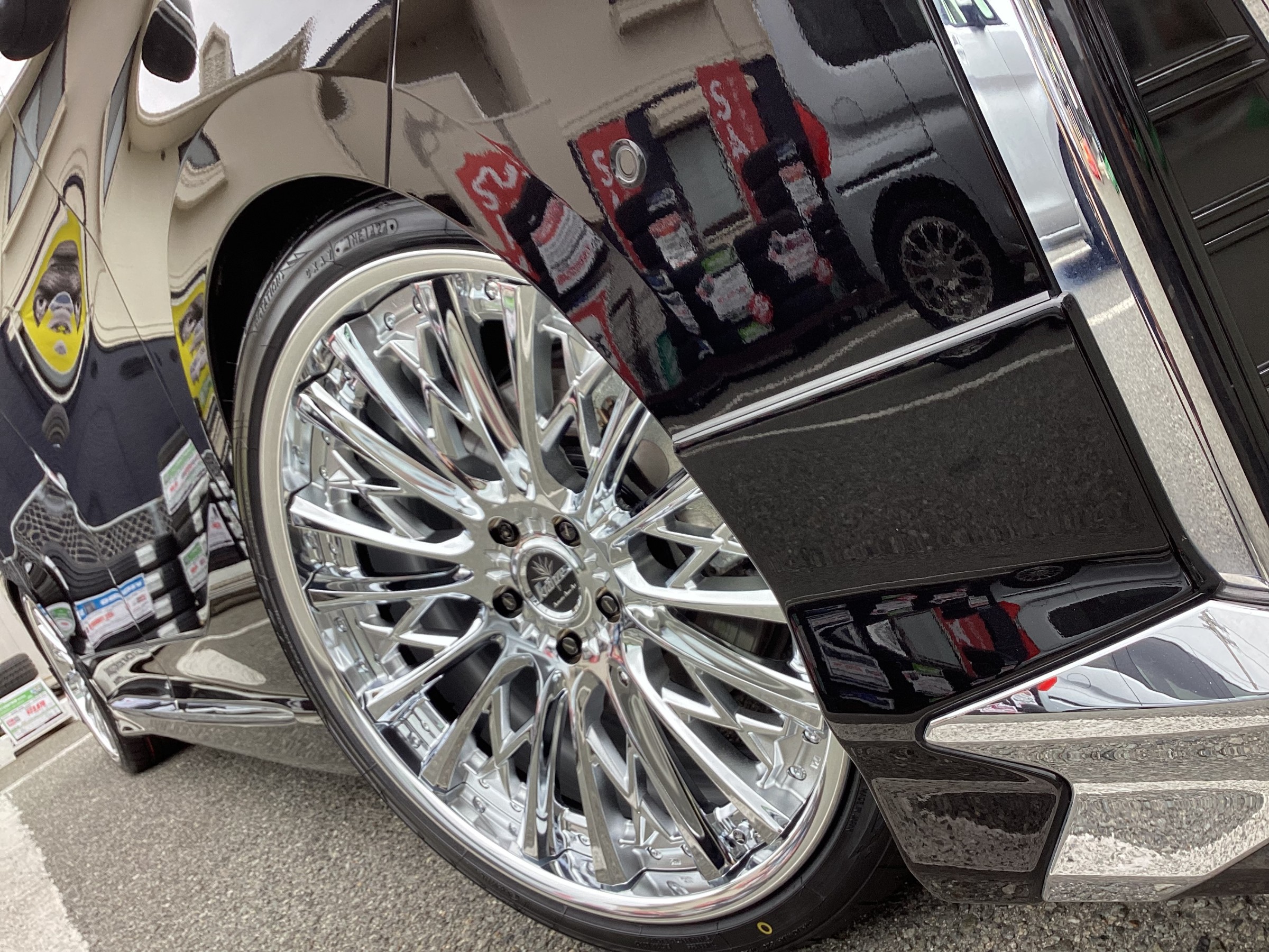 定番 トヨタ アルファード 21インチ ホイール装着♪♪【ウェッズ タイヤ・ホイール