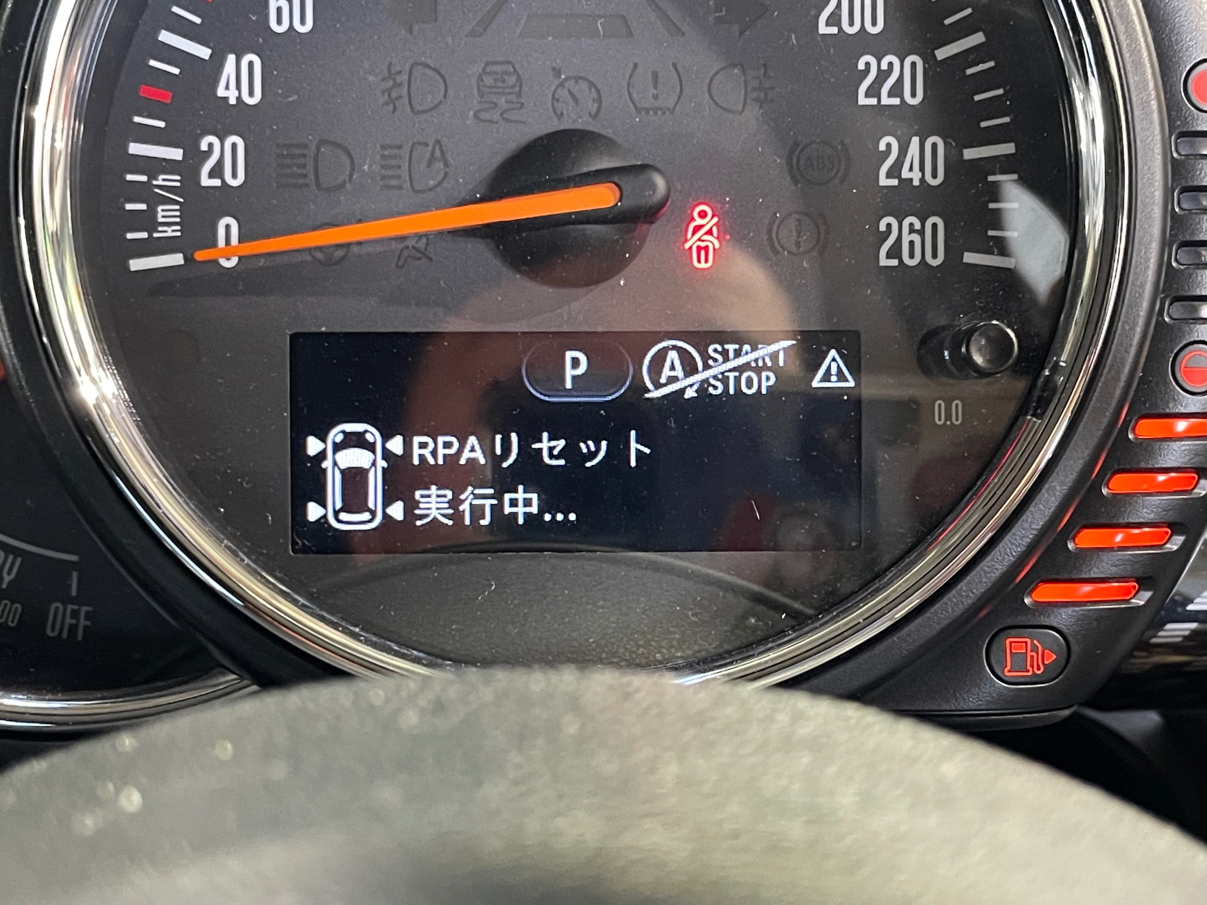 タイヤ館加古川 ミニ クーパーS F56 XS20　タイヤ交換 空気圧センサーリセット