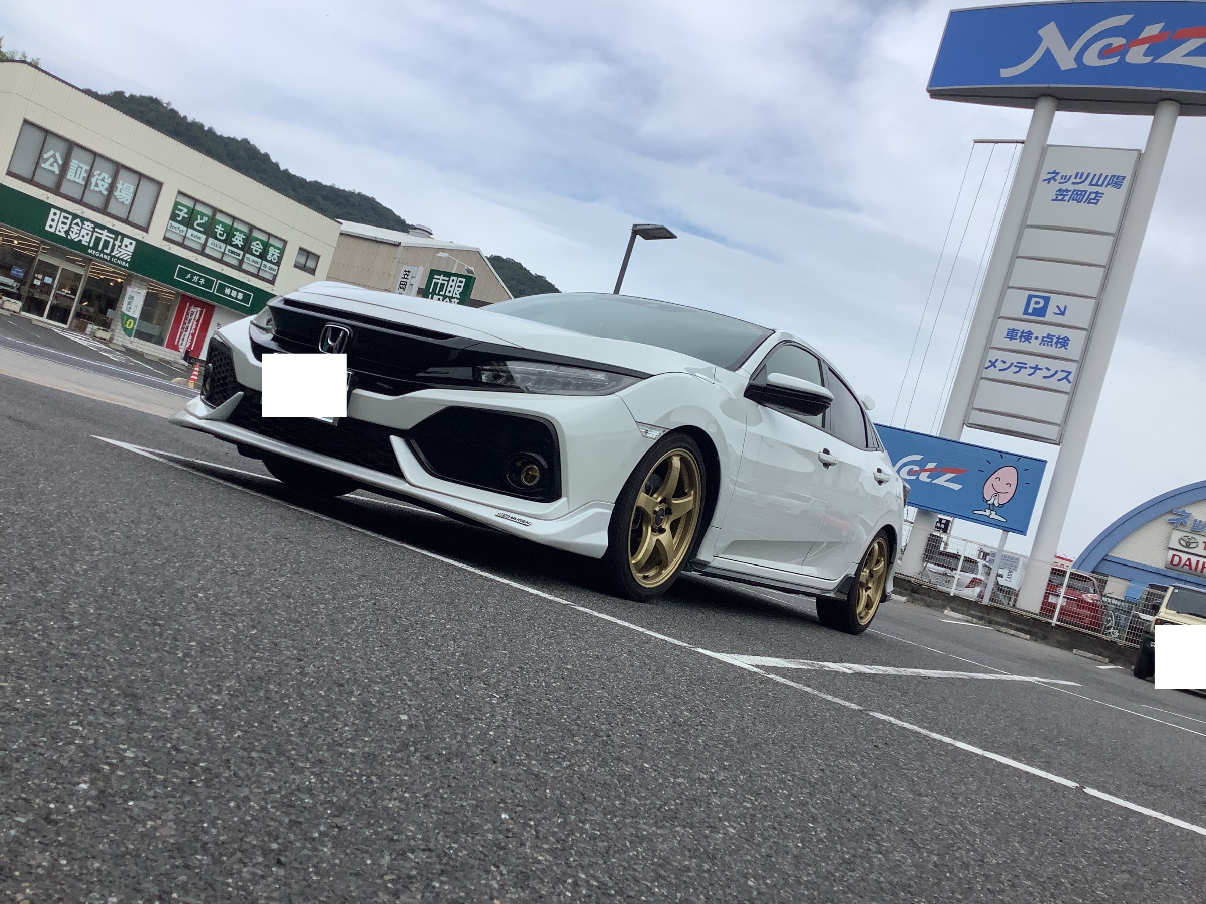 ホンダ「FK7 シビックハッチバックに ENKEI PF01」装着！ | 店舗