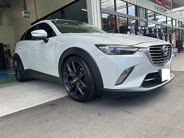 RAYS No1ショップ】ベルサスVV21S 20インチ マツダCX-3 インストール