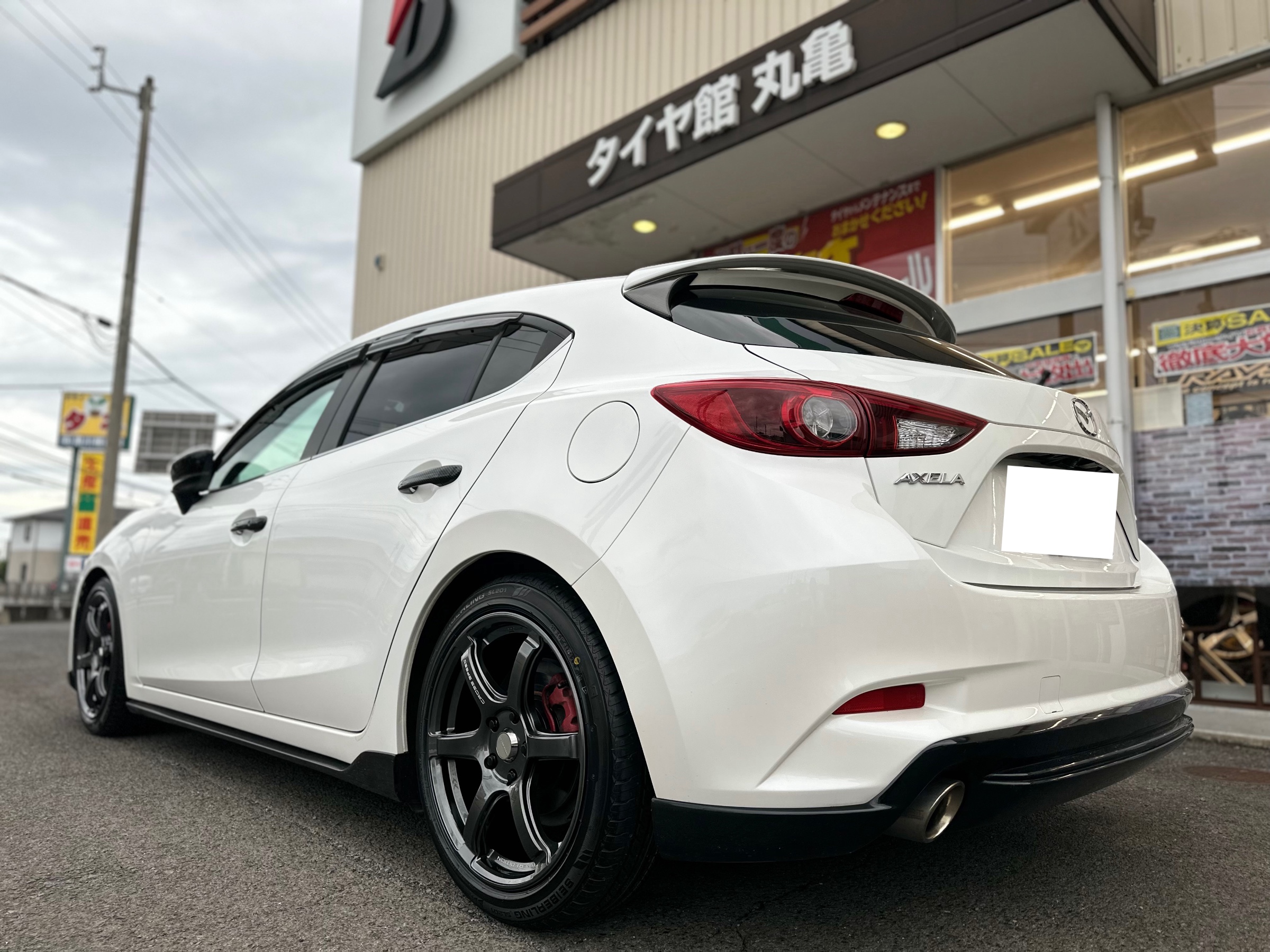 アクセラ Xスピード RS6 で交換しました‼‼ 純正からホイール交換 アクセラ Xスピード RS6 で交換しました‼‼ 純正からホイール交換