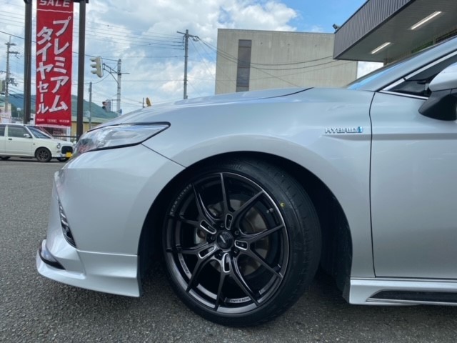 トヨタ カムリにタイヤホイールセットで新調! | 店舗おススメ トヨタ カムリにタイヤホイールセットで新調! | 店舗おススメ