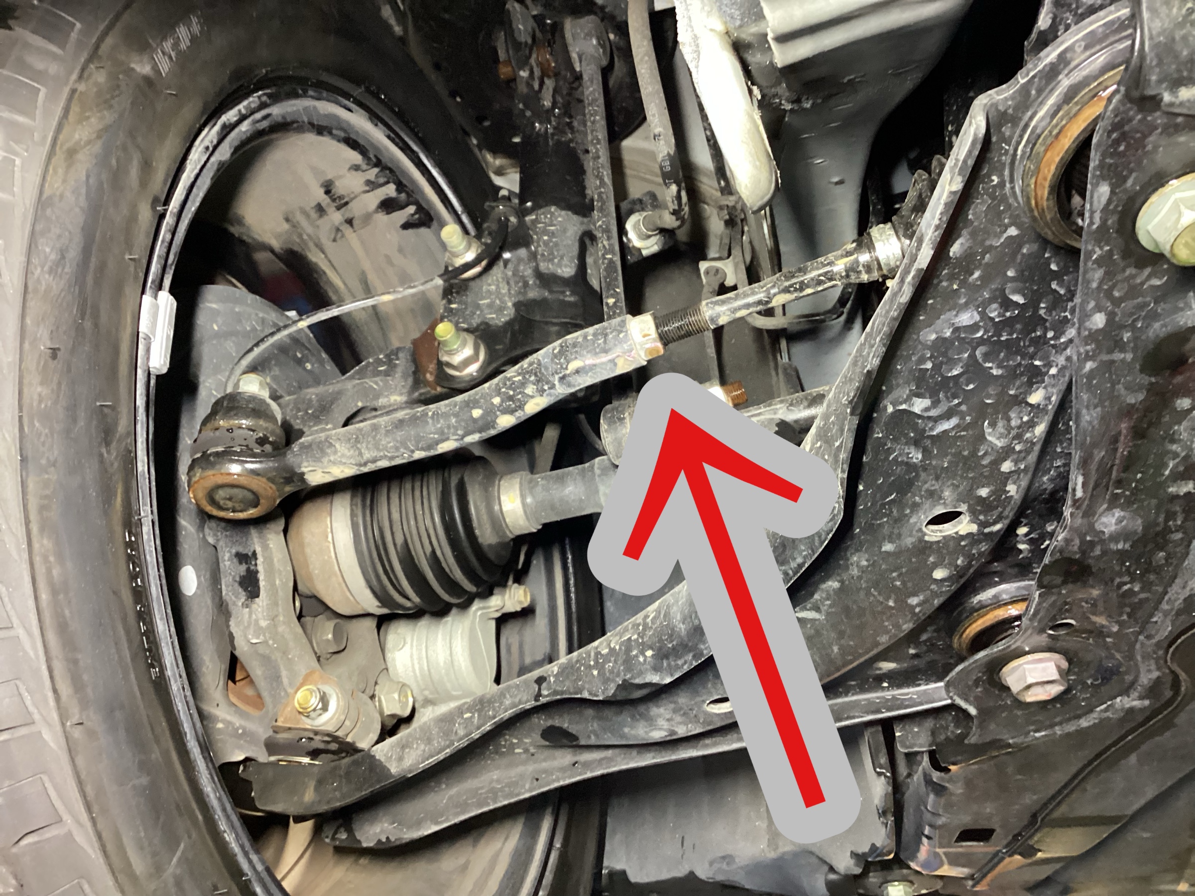 リーフ（ZE1）アライメント調整！ | 店舗おススメ情報 | タイヤ館 結城