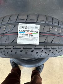 国産　最高級　2023年製　235/50R18 4本　アルファード グッドイヤー アルファード 2023年製 新品 国産 夏タイヤ 235