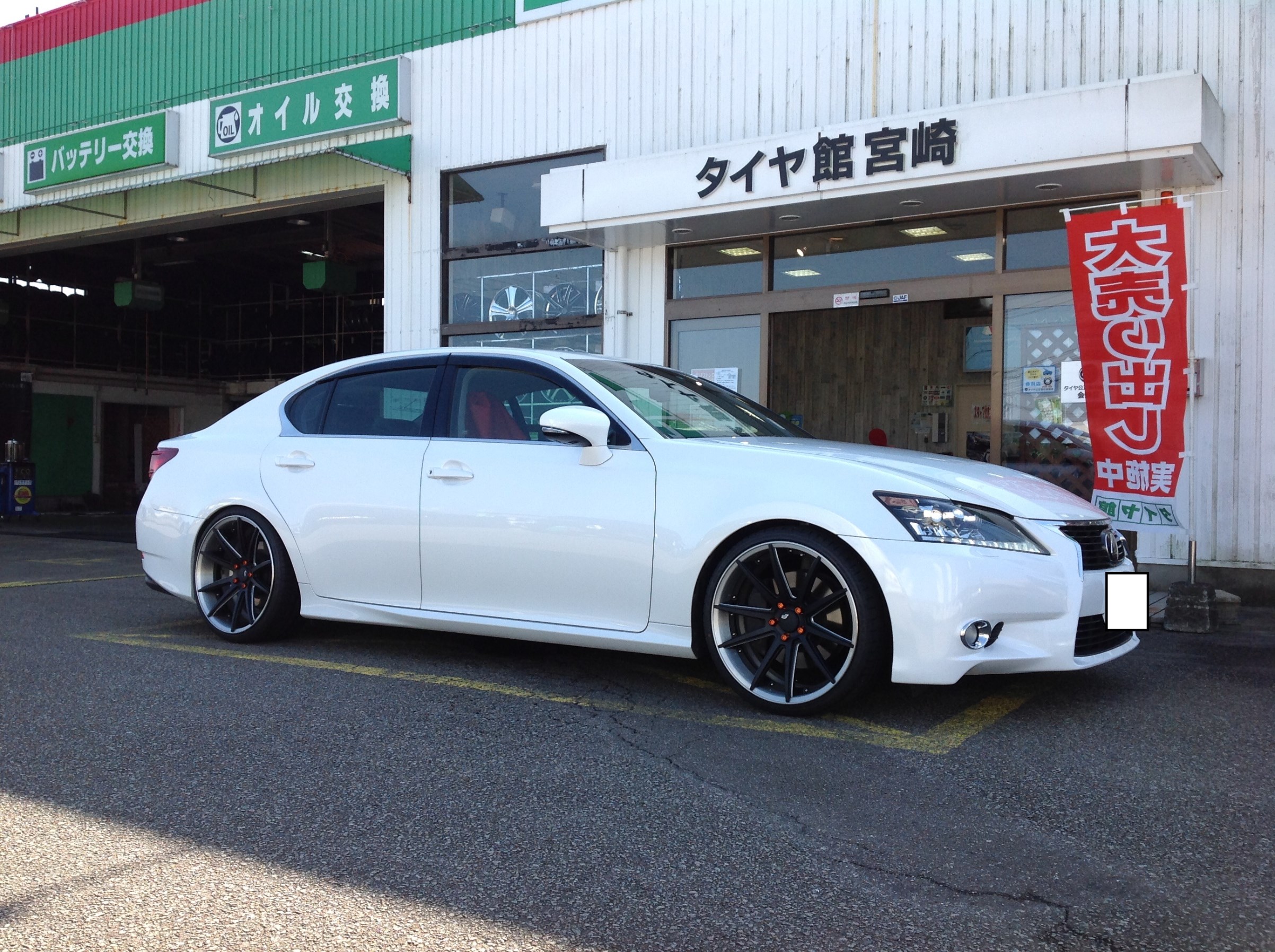 商談中【LEXUS/レクサス】GS外し タイヤ&ホイール