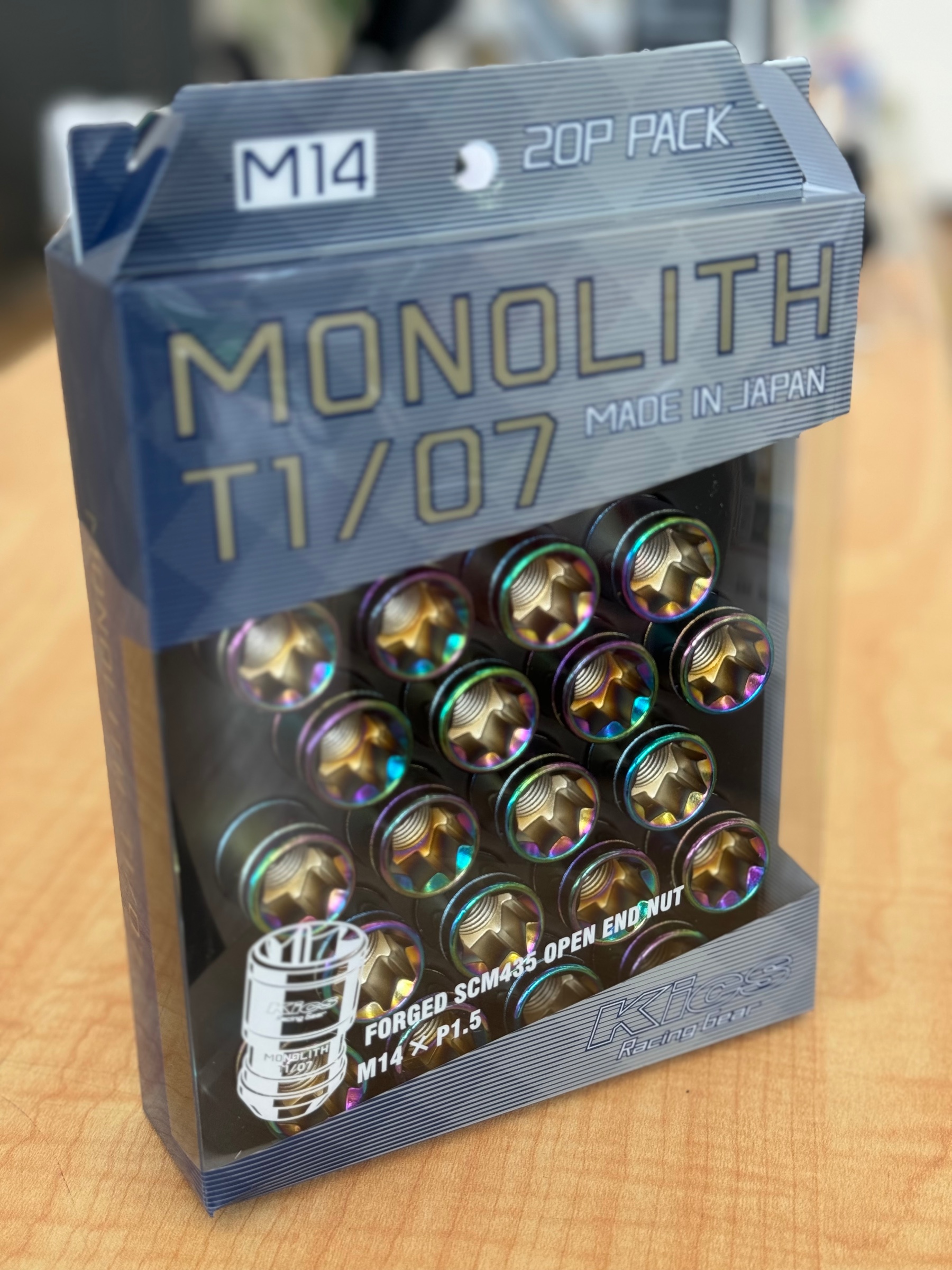 Kics MONOLITH T1/07 