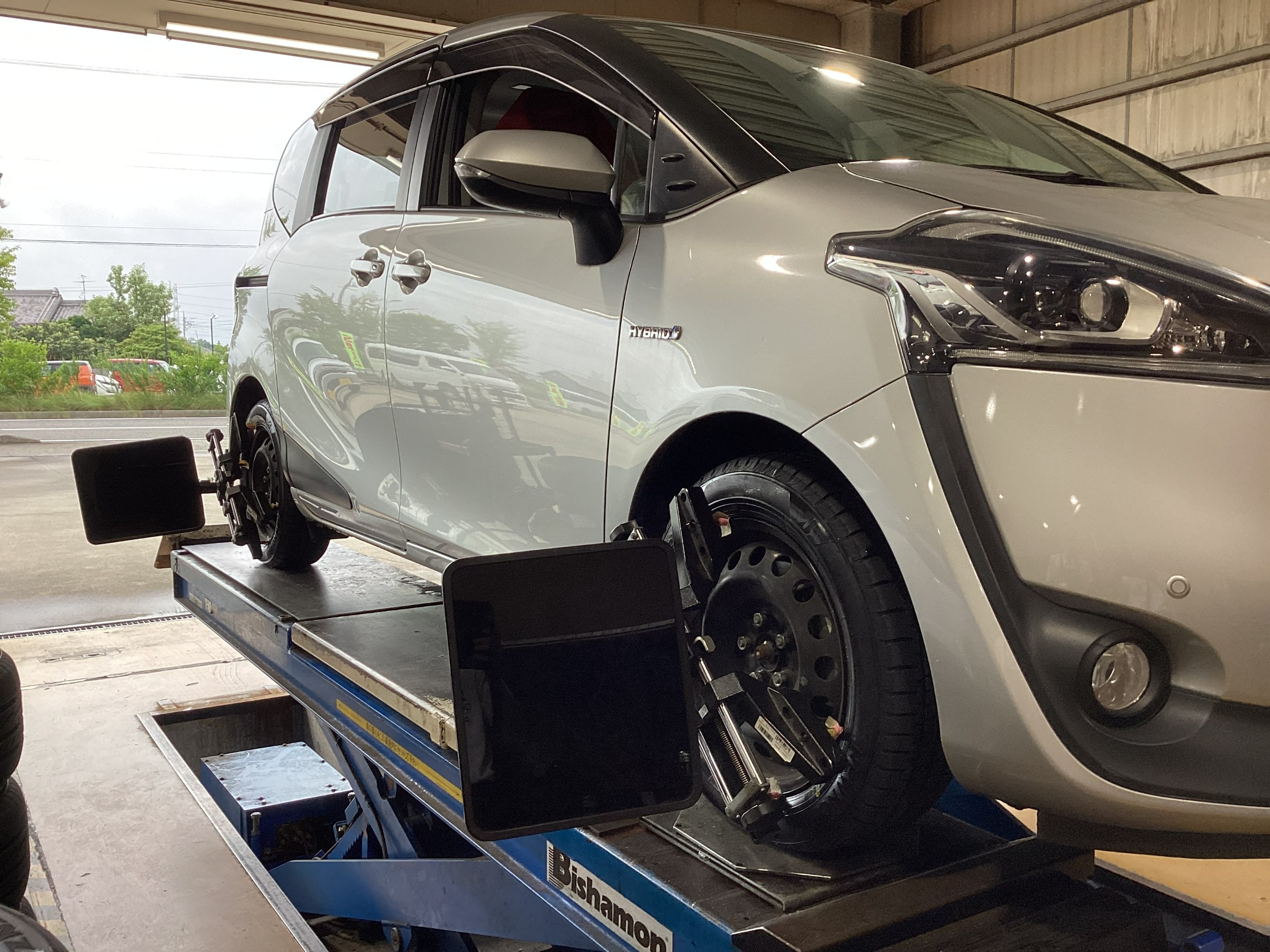 スタッフが撮影